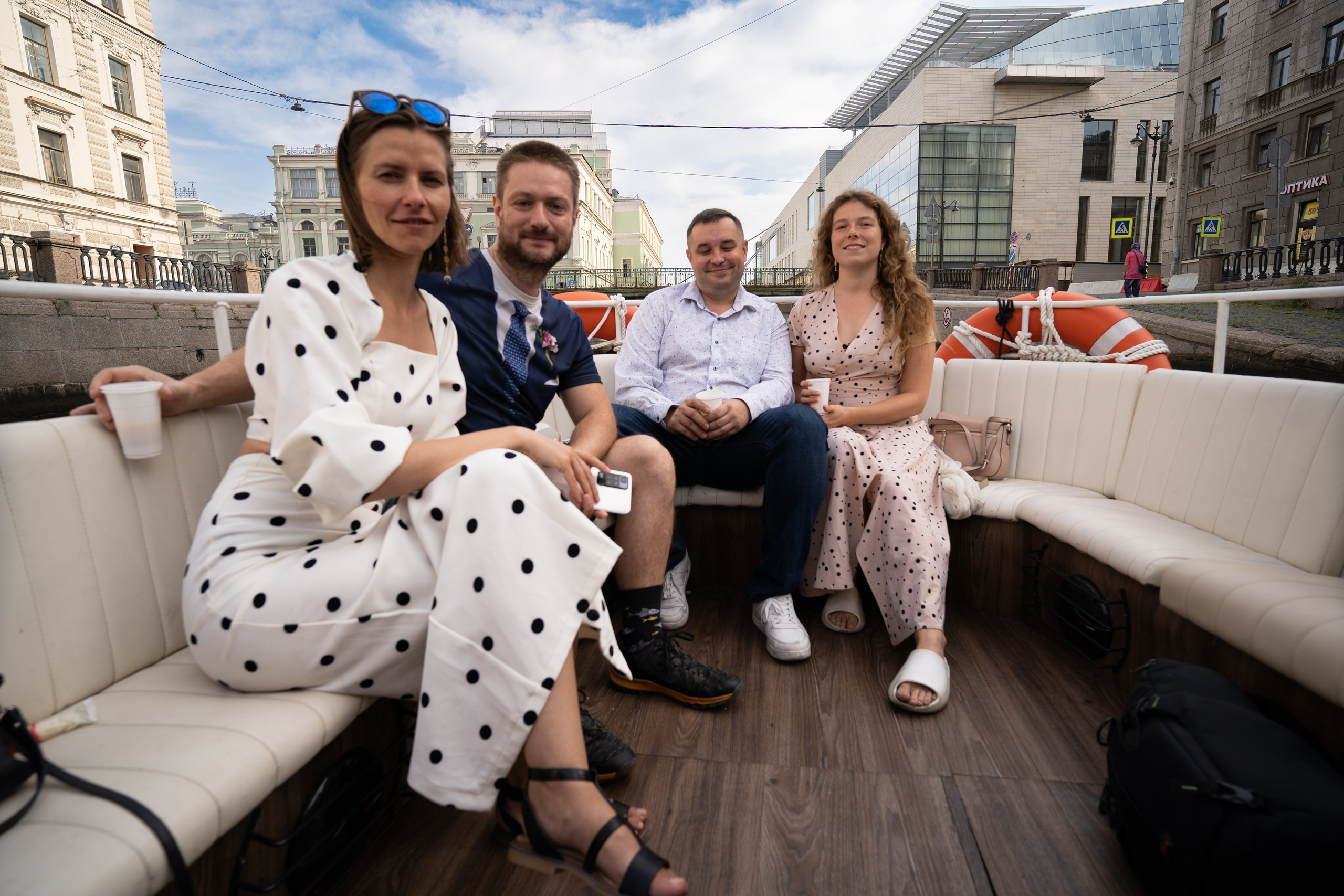 Прогулка на катере, тренинг, игры. Концертный и репортажный фотограф в Санкт-Петербурге Слава Пахомов