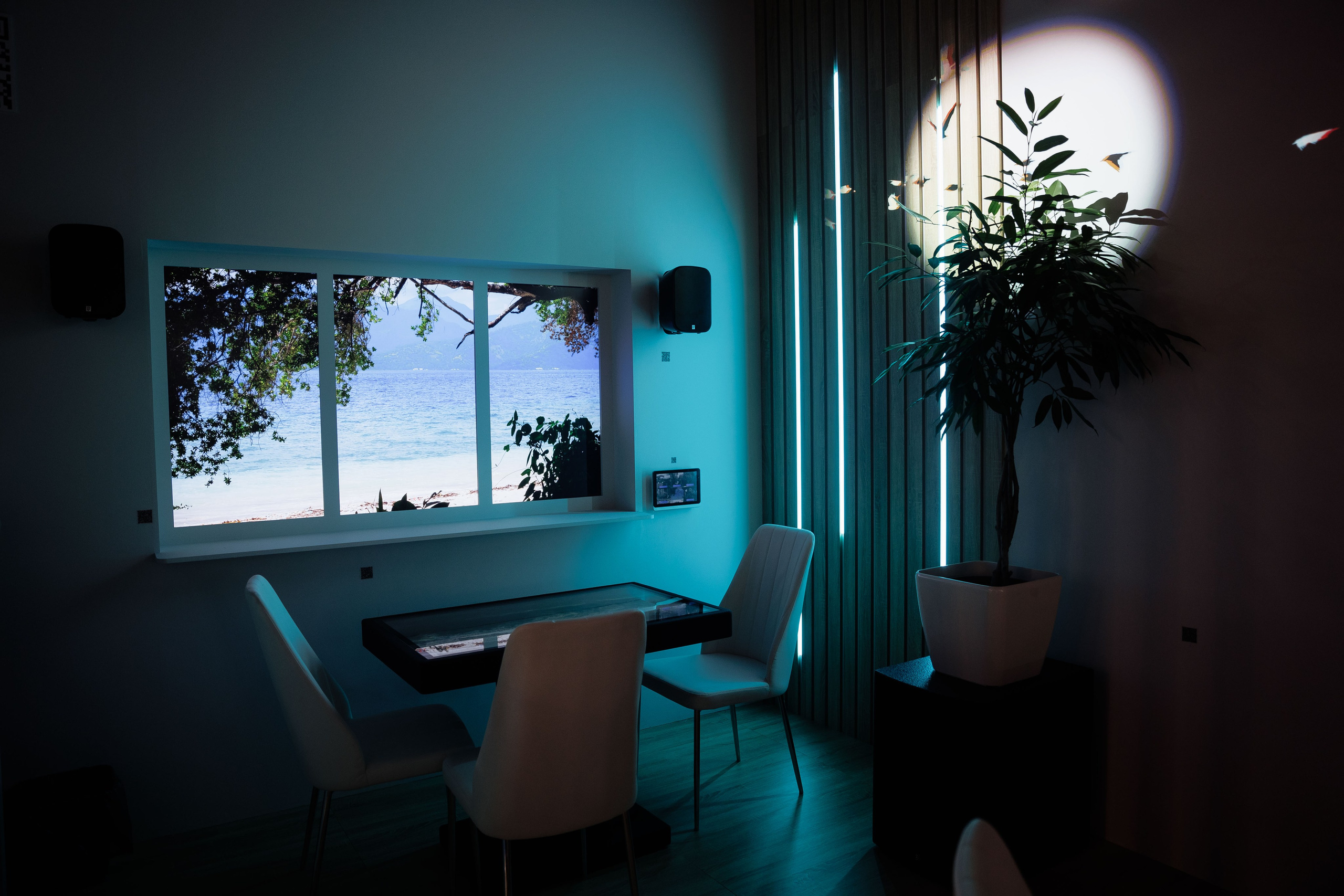 AUVIX. Выставка. Репортажный фотограф на мероприятие в Москве Алексей Терентьев