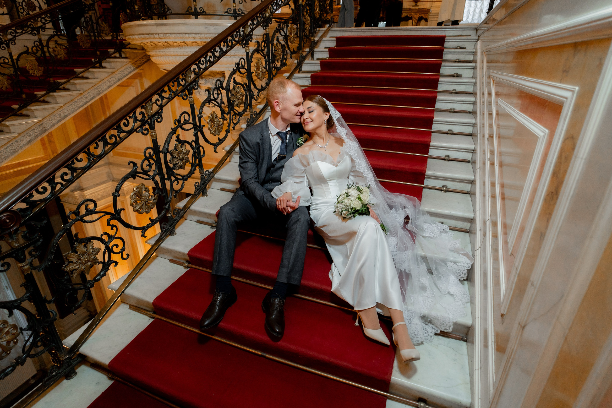 Места для фотосессии зимой в плохую погоду в Санкт-Петербурге. Свадебный фотограф Александр Невский в Санкт-Петербурге