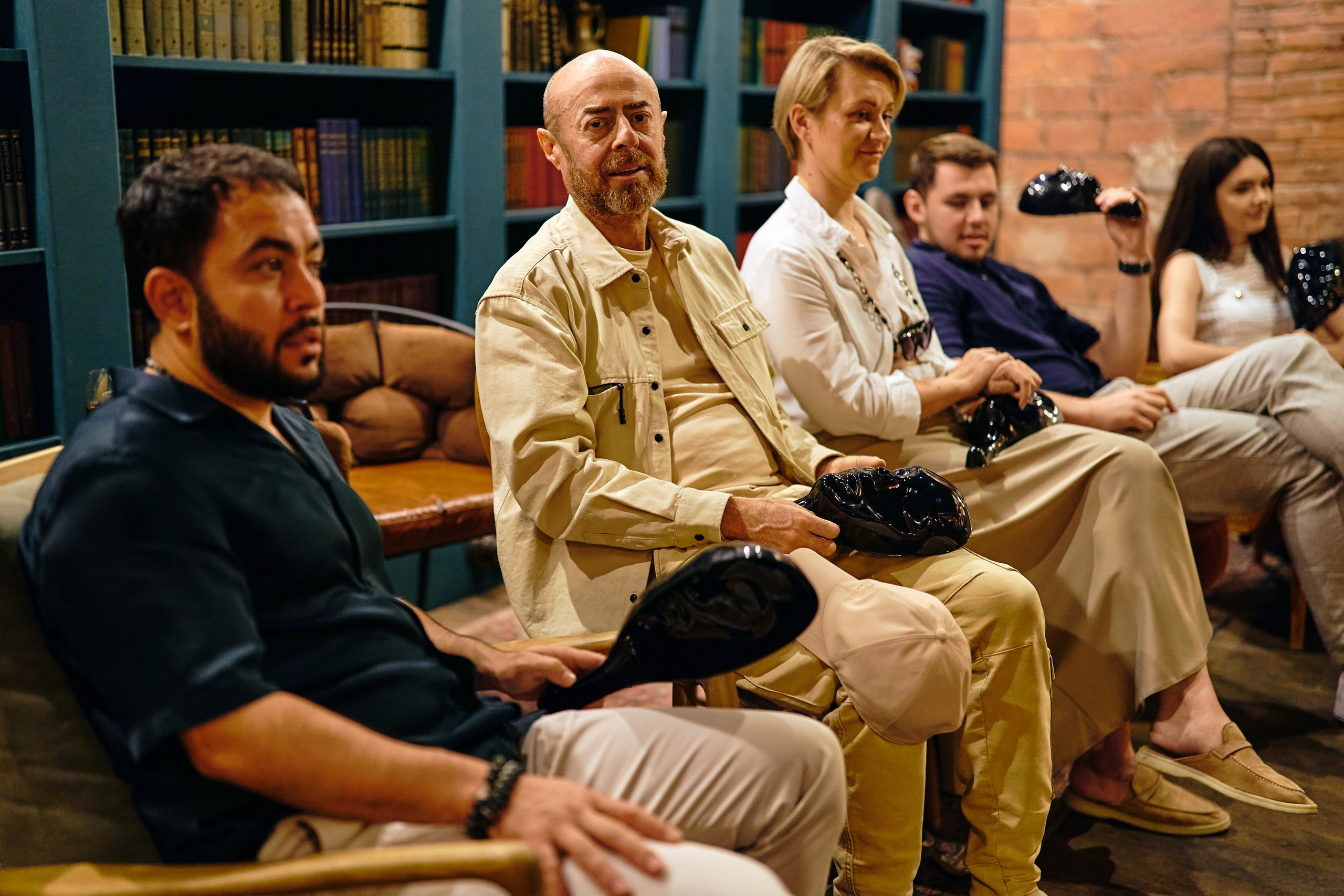 Квартирник миллиардов. Фотограф Ольвия Капранова в Москве и московской области