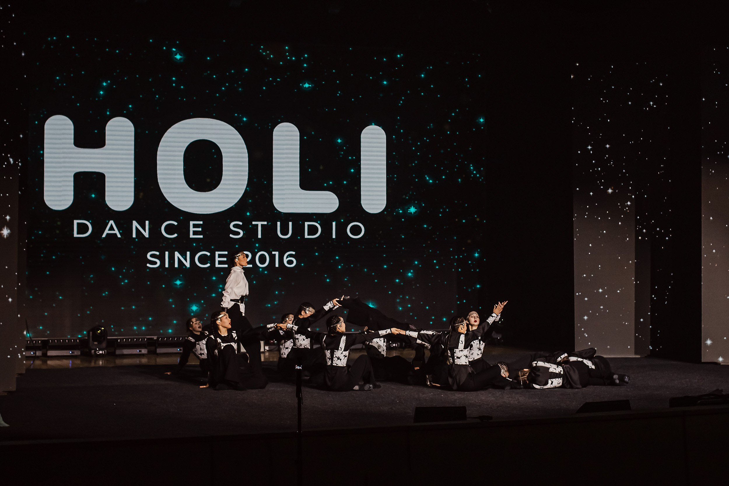 10 лет Holi Fance Studio | Part 1. Кипятком Павлодар