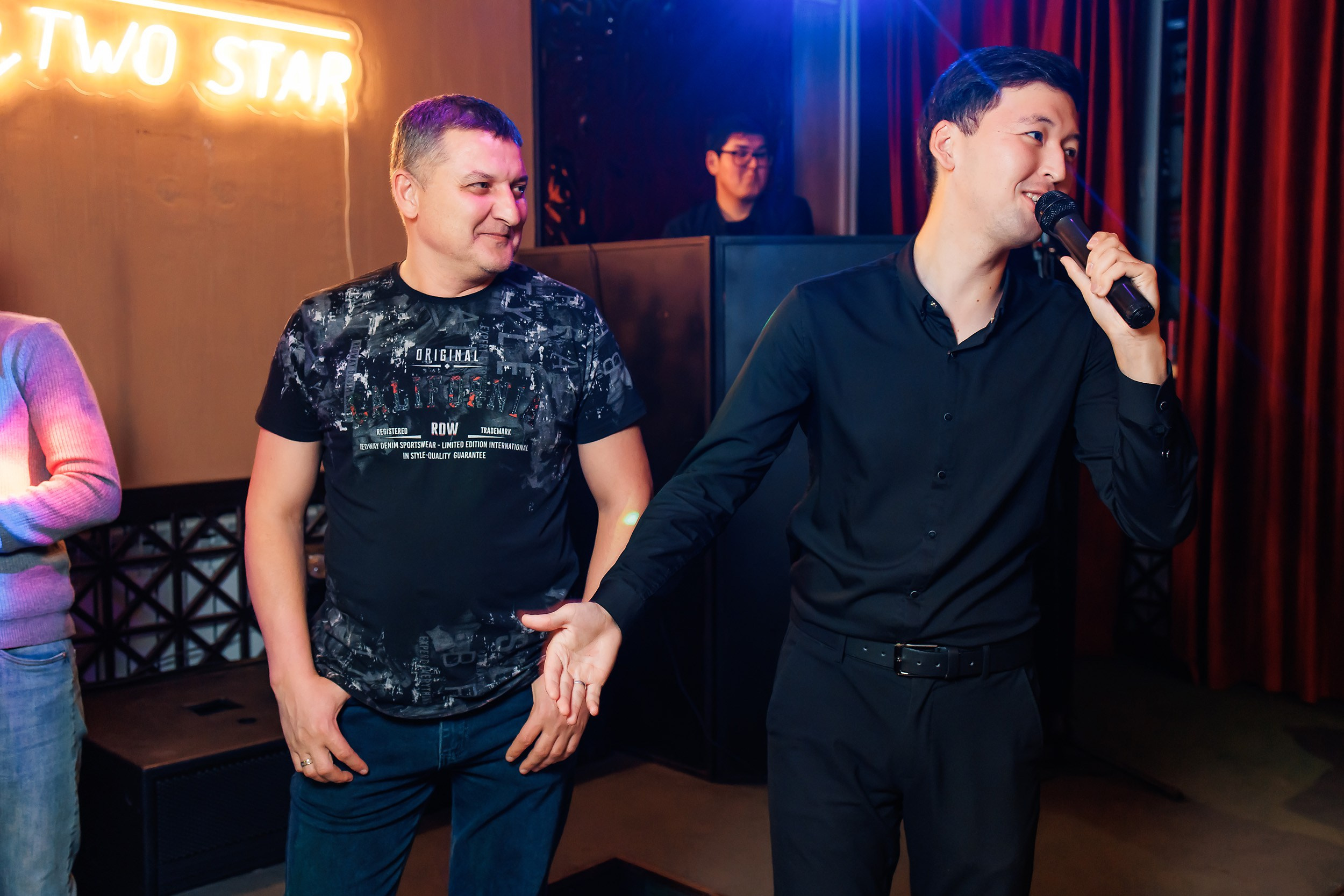 Two Star. Кипятком Павлодар