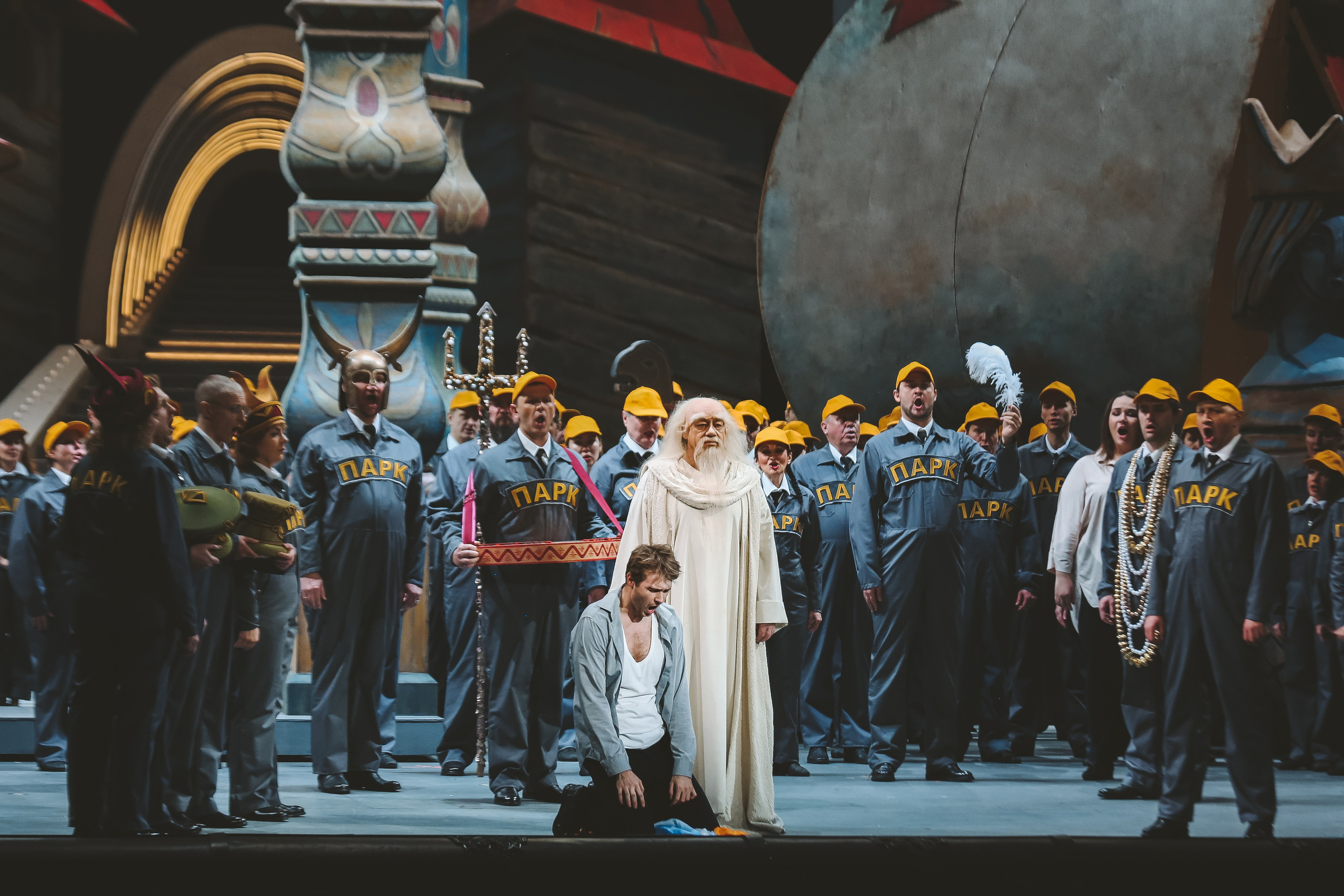 Парк древнерусского периода: премьера «Садко» Чернякова в Большом театре. Дарья Письменюк / Darya Leitstern — фотограф, музыкант, журналист, путешественник