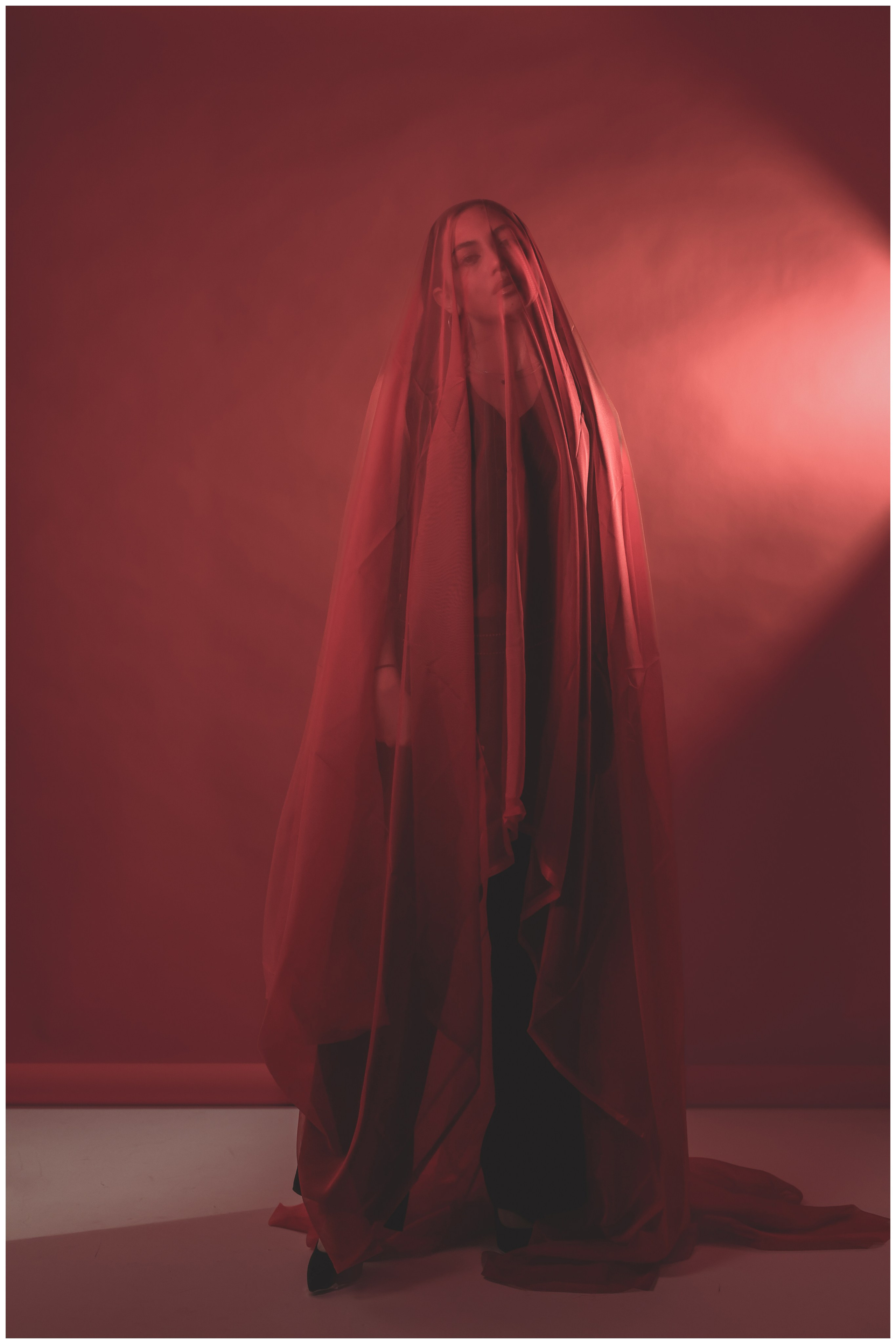 Александра. Портретный фотограф в Орле. Готовые фото за 3 дня! Помощь в позировании. Советы по организации