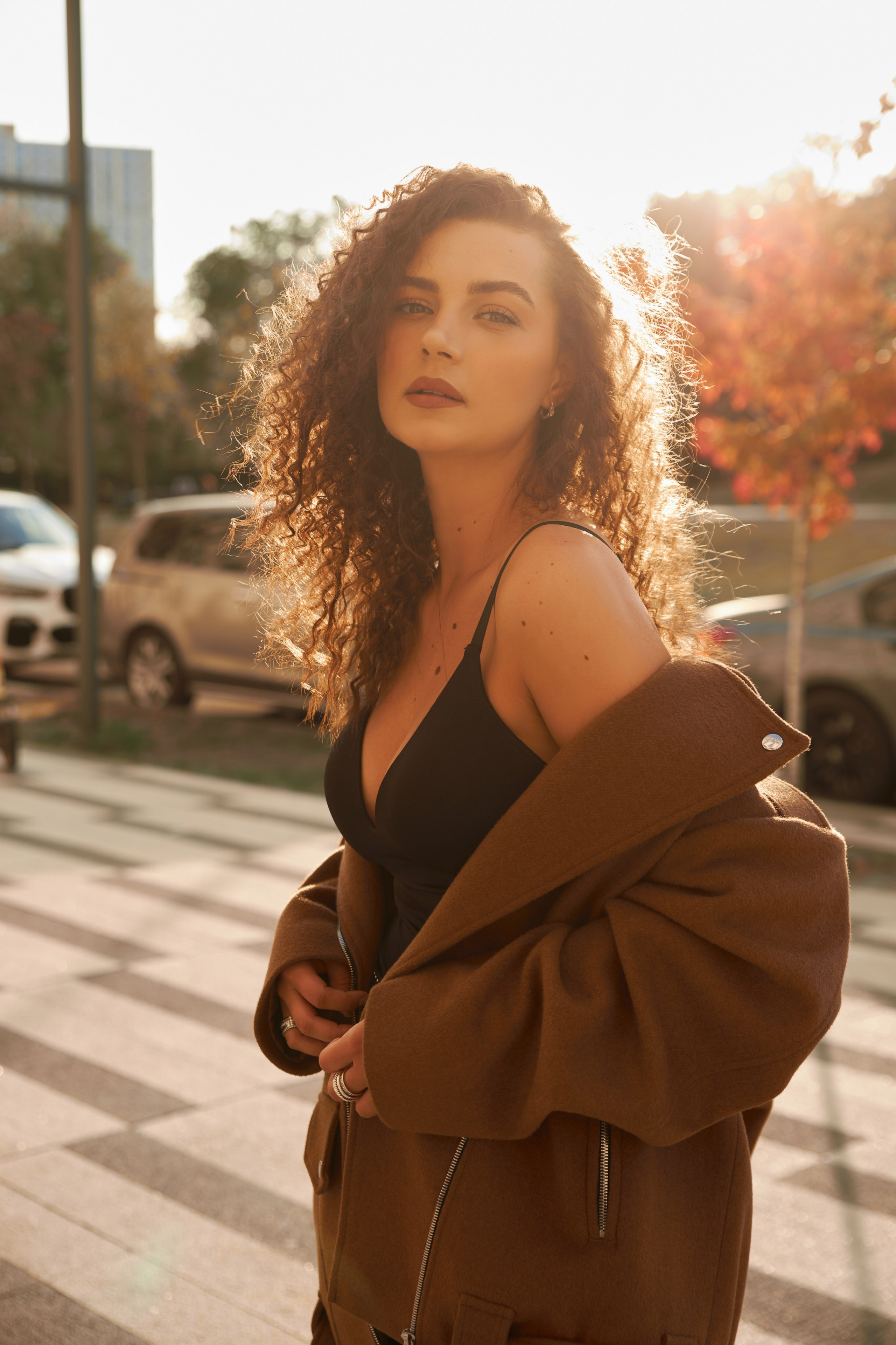 Уличная фотосессия для девушки. Brand и контент фотограф