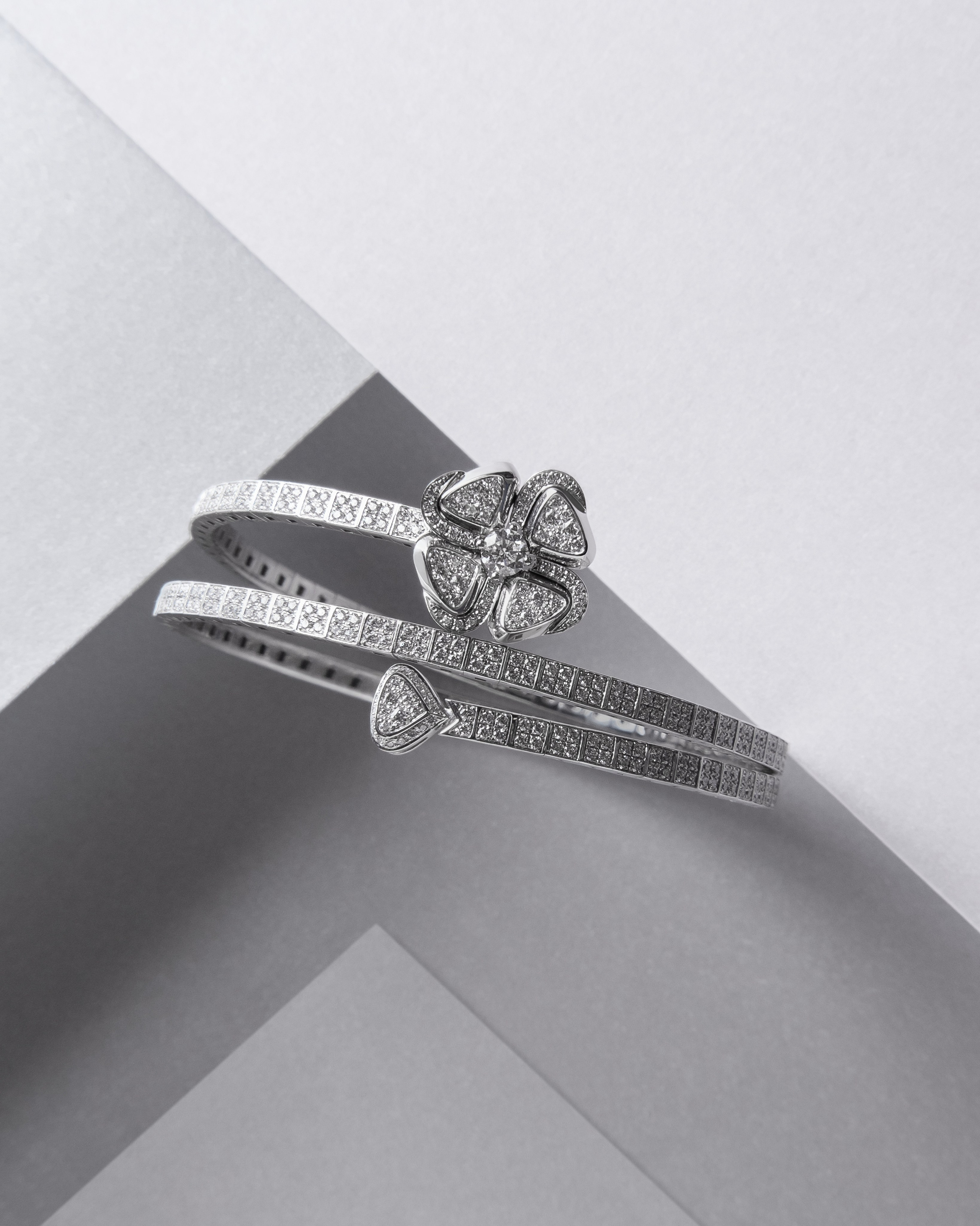 съемка ювелирных украшений, съемка украшений, заказать съемку украшений, заказать съемку ювелирных украшений