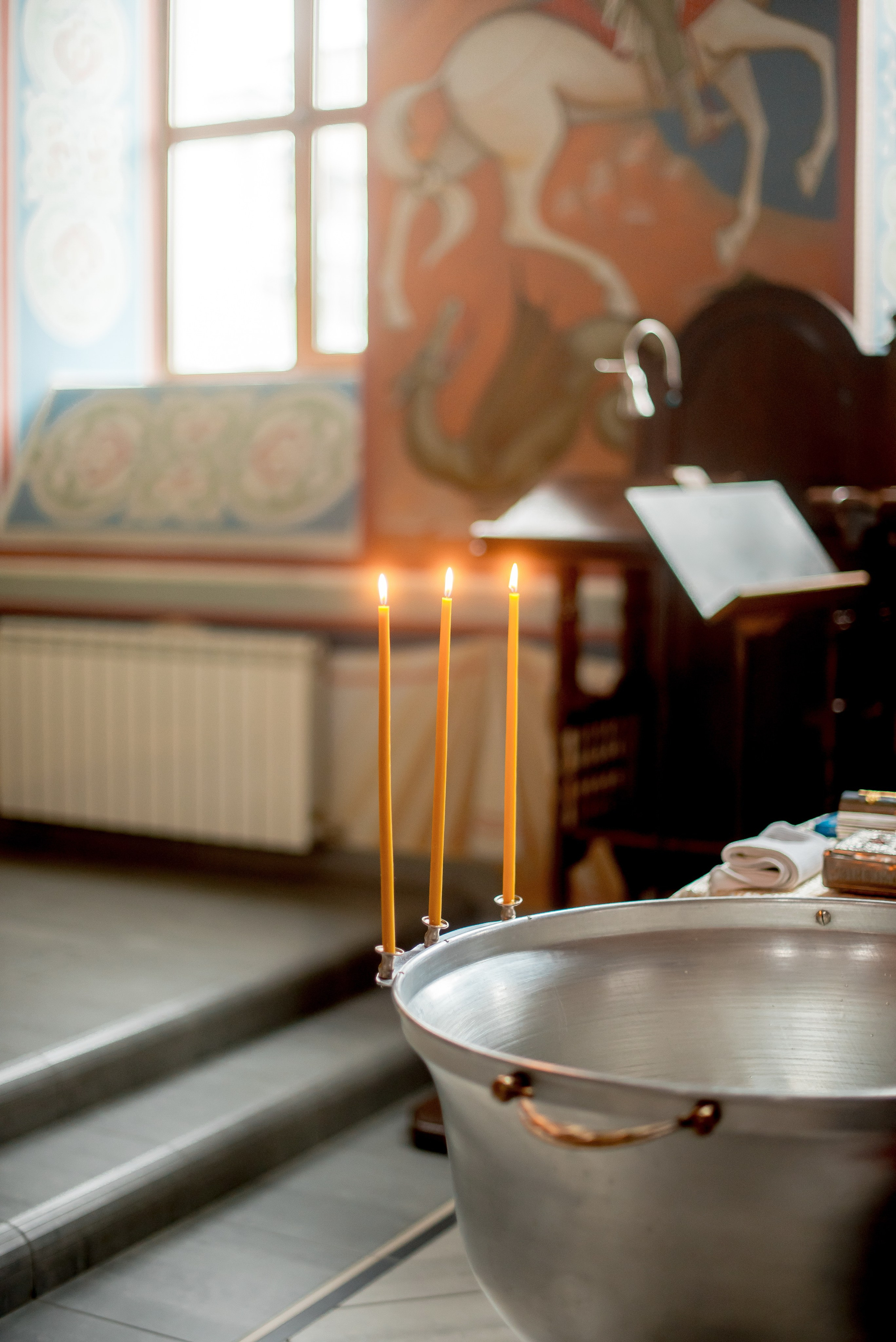 Крещение в мужском монастыре. Фотограф Мария Стрелкова