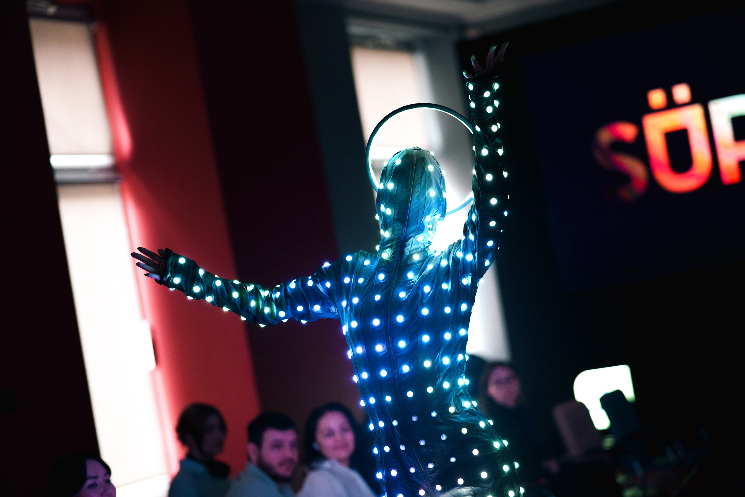 Модный показ Fashion Flow 2025. Фотограф в Санкт-Петербурге Ибрагимова Алина