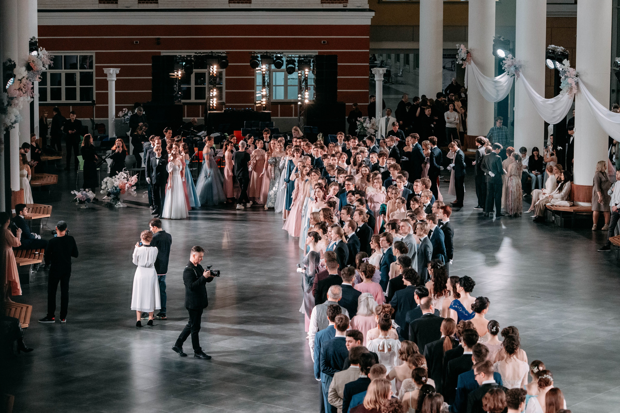 Бал студентов ВШЭ. Фото и видео съемка. Андрей Ионов