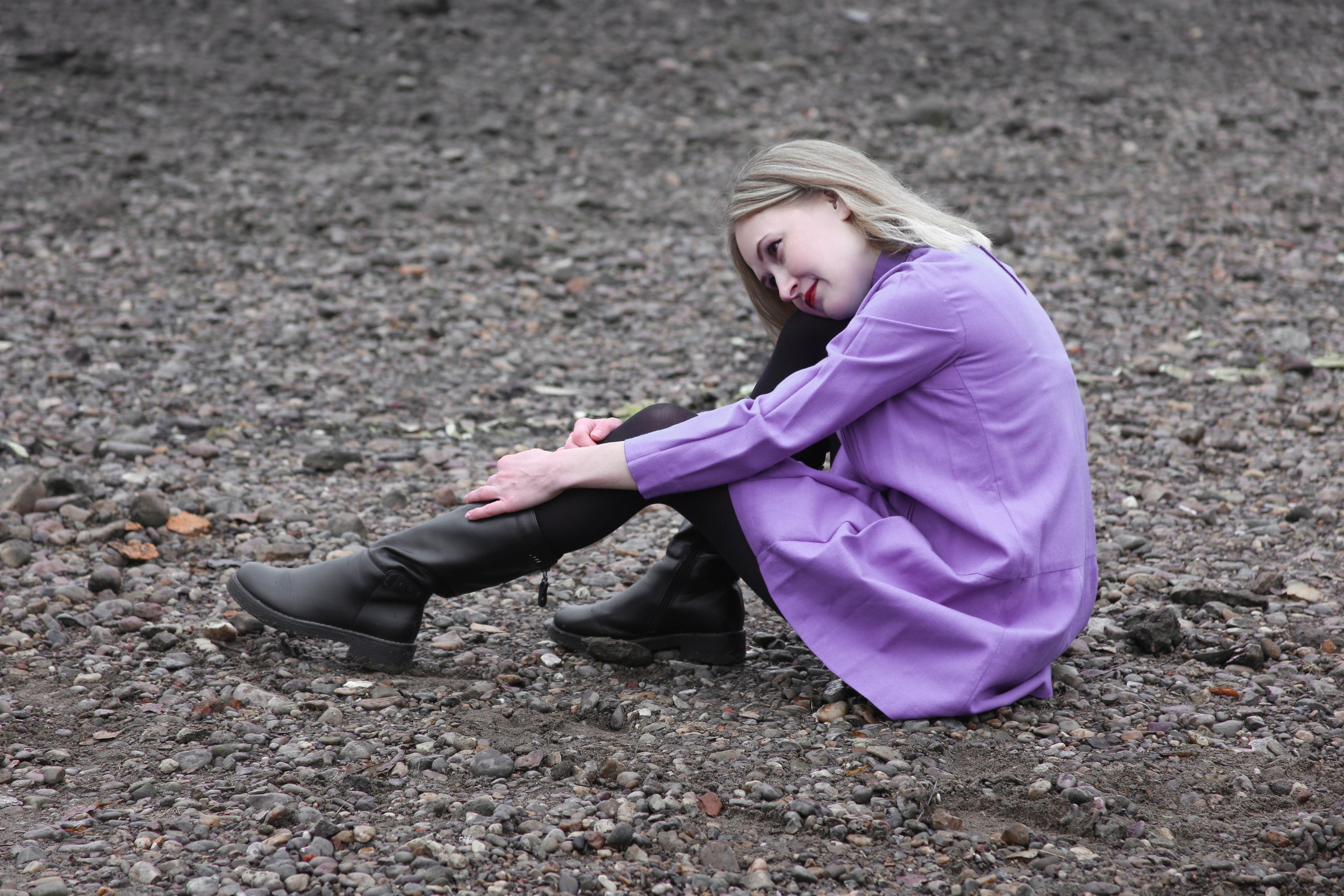 Маша на набережной. Часть 2. Фотограф Пермь. Фотосессия в фотостудии Перми и на свежем воздухе