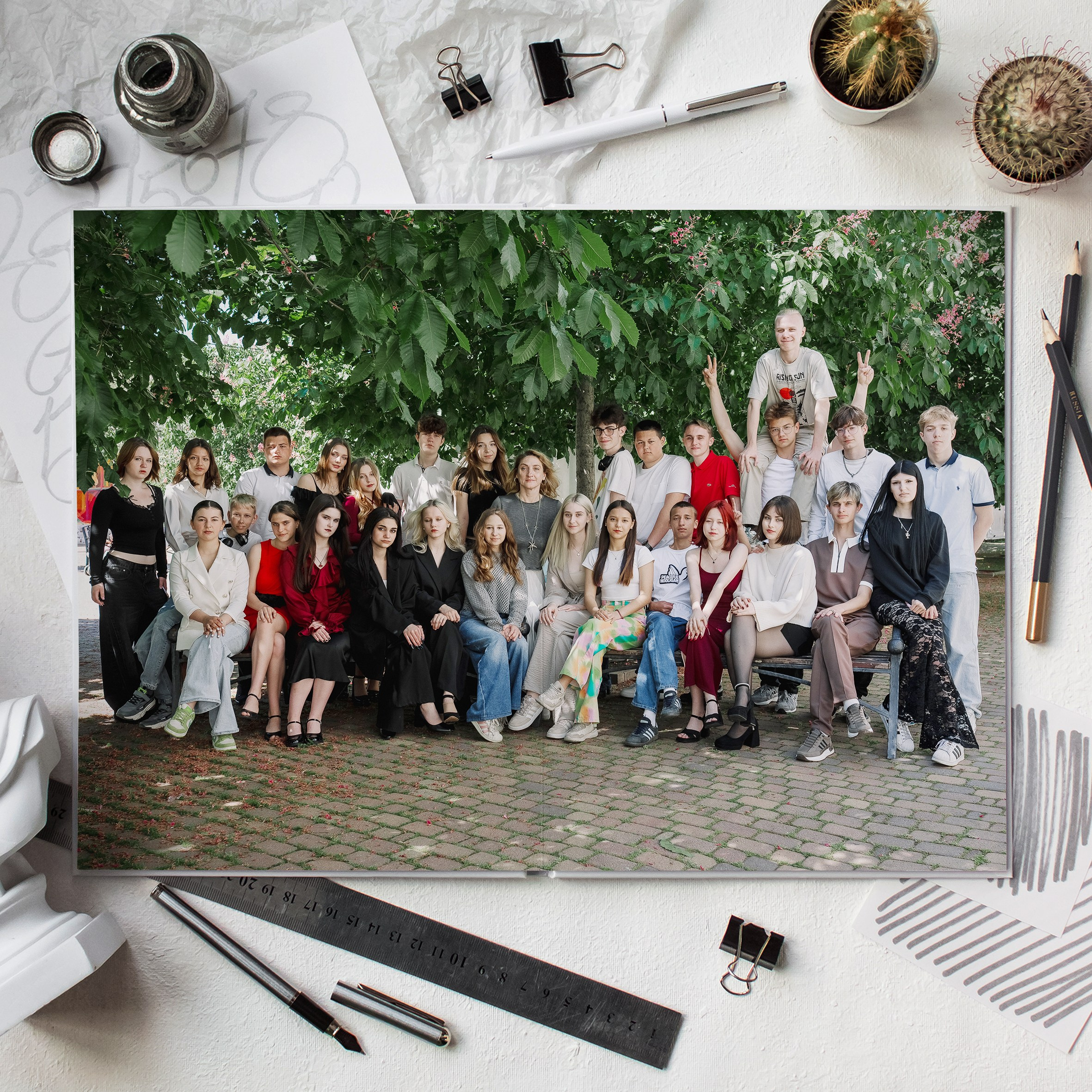 Книга 8 страниц старшая школа. Выпускные альбомы Натальи Бутко: Новороссийск, Анапа, Геленджик