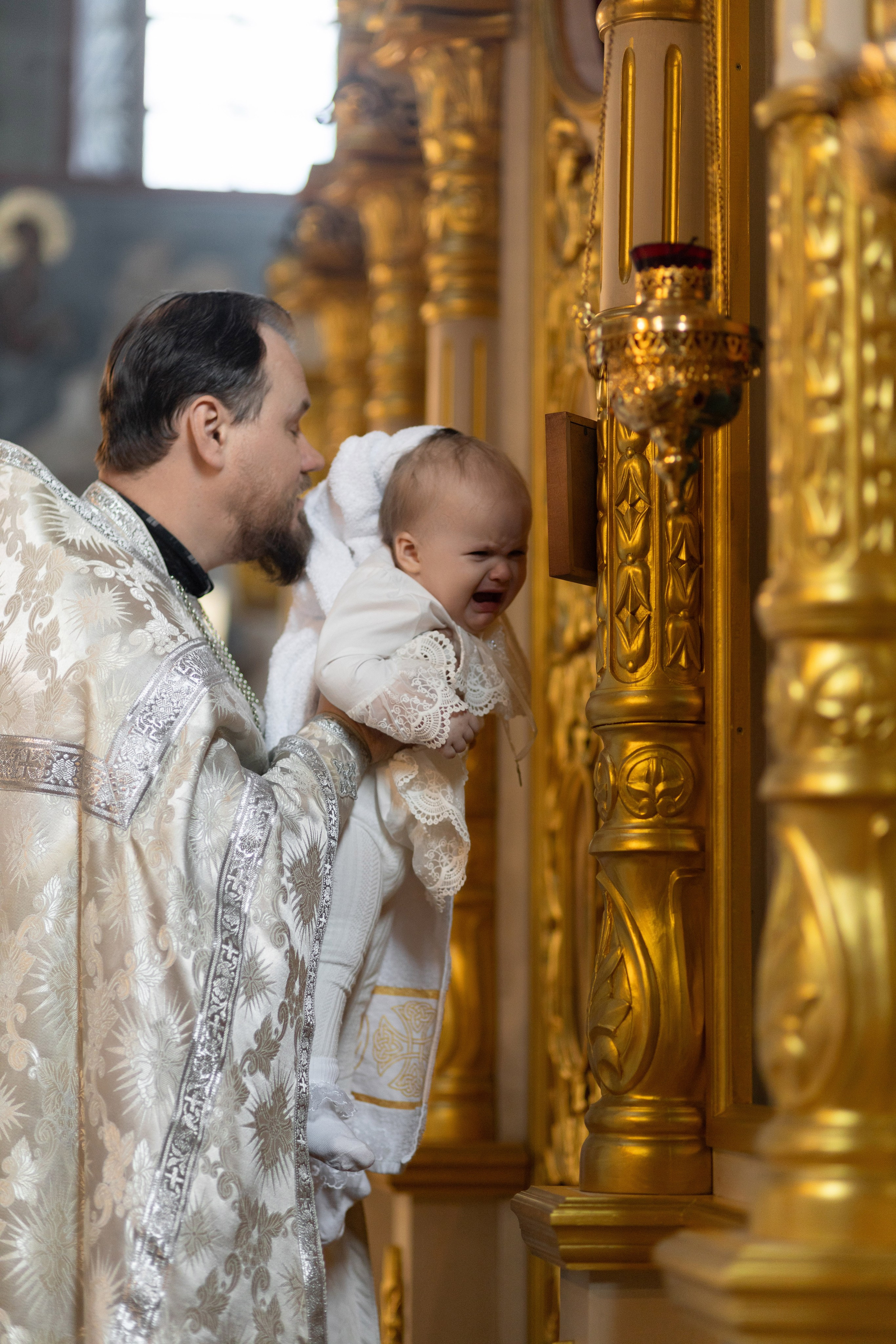 Крещение Есении в морозный и солнечный февраль. Анастасия Безуглова- свадебный фотограф в Таганроге
