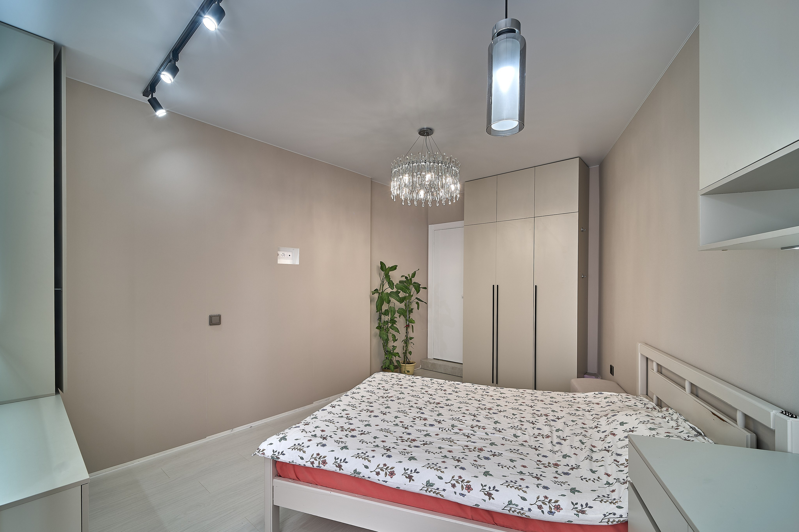 «Трешка» с интересным ремонтом на продажу. Заказчик БН «АдресЪ». Главная