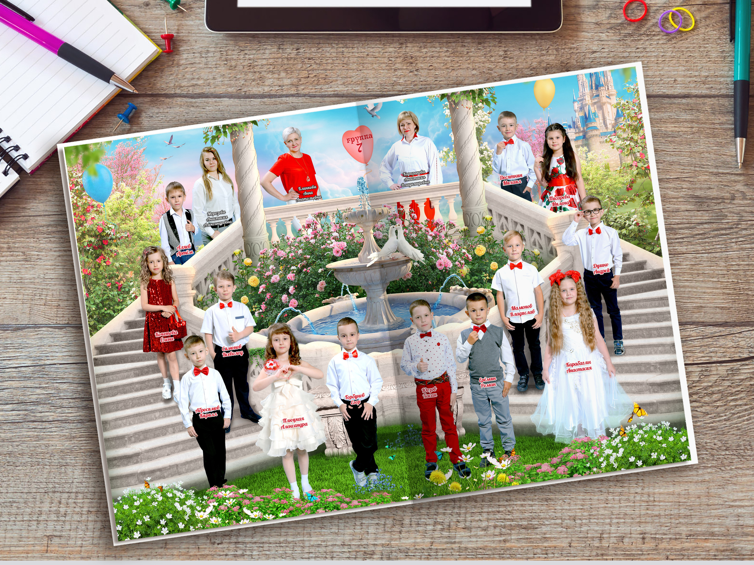 Розы — 1 разворот. Надежда Хабарина школьный и детский фотограф в Самаре АЛЬБОМЫ от 1700р