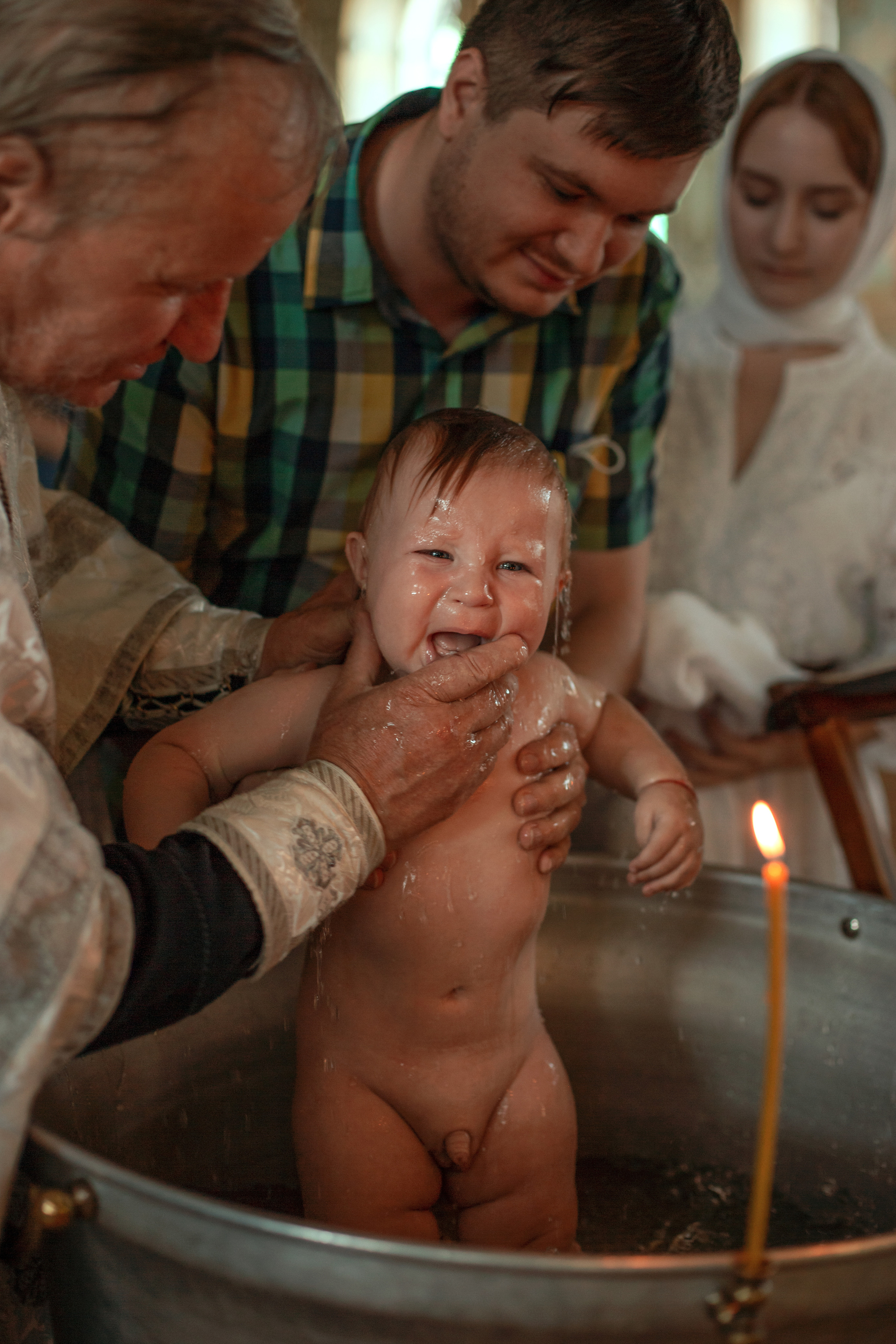 Крещение Артёма Приход храма Иоанна Богослова. Фотограф новорожденных Оренбург Оксана Трофимова