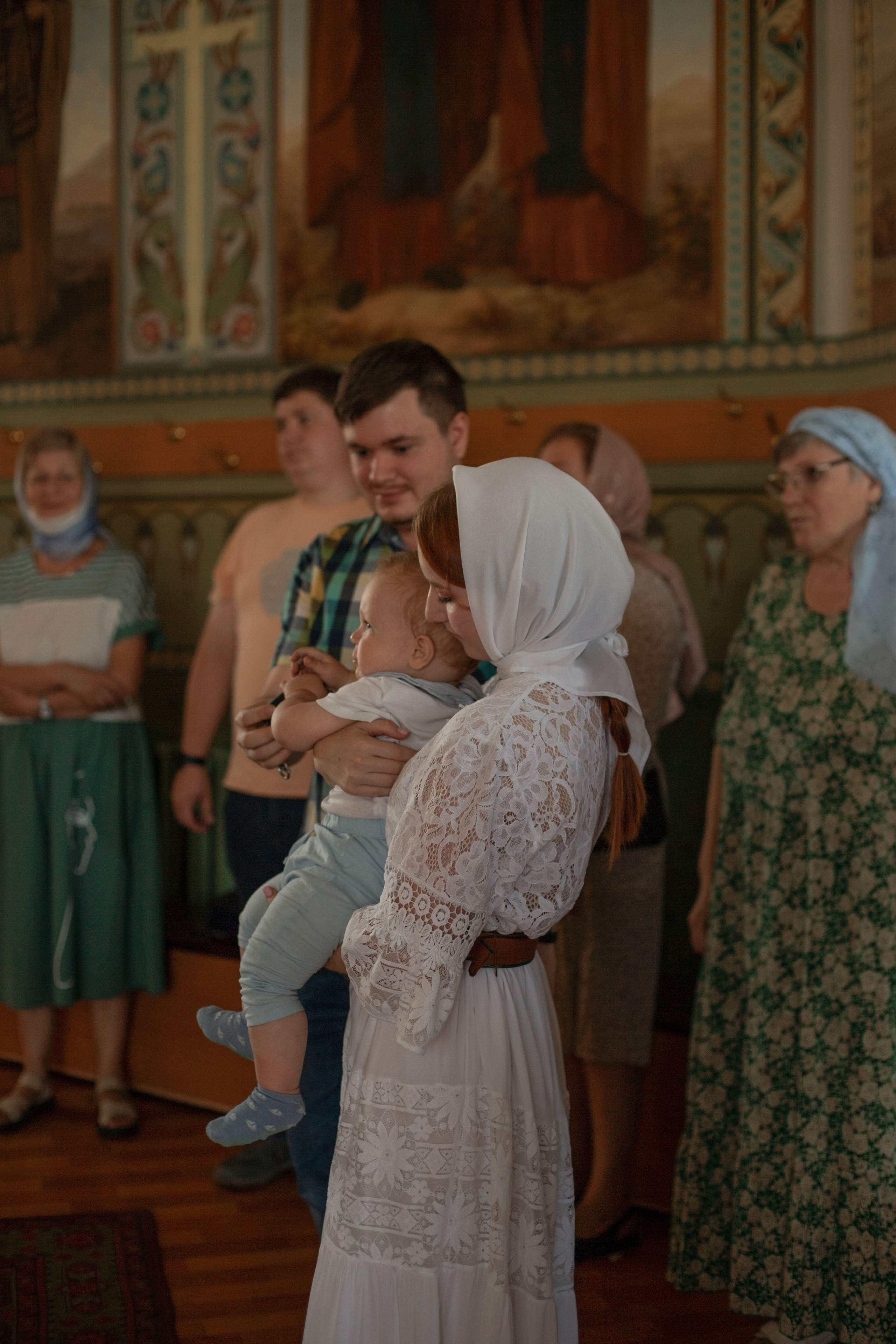 Крещение Артёма Приход храма Иоанна Богослова. Фотограф новорожденных Оренбург Оксана Трофимова