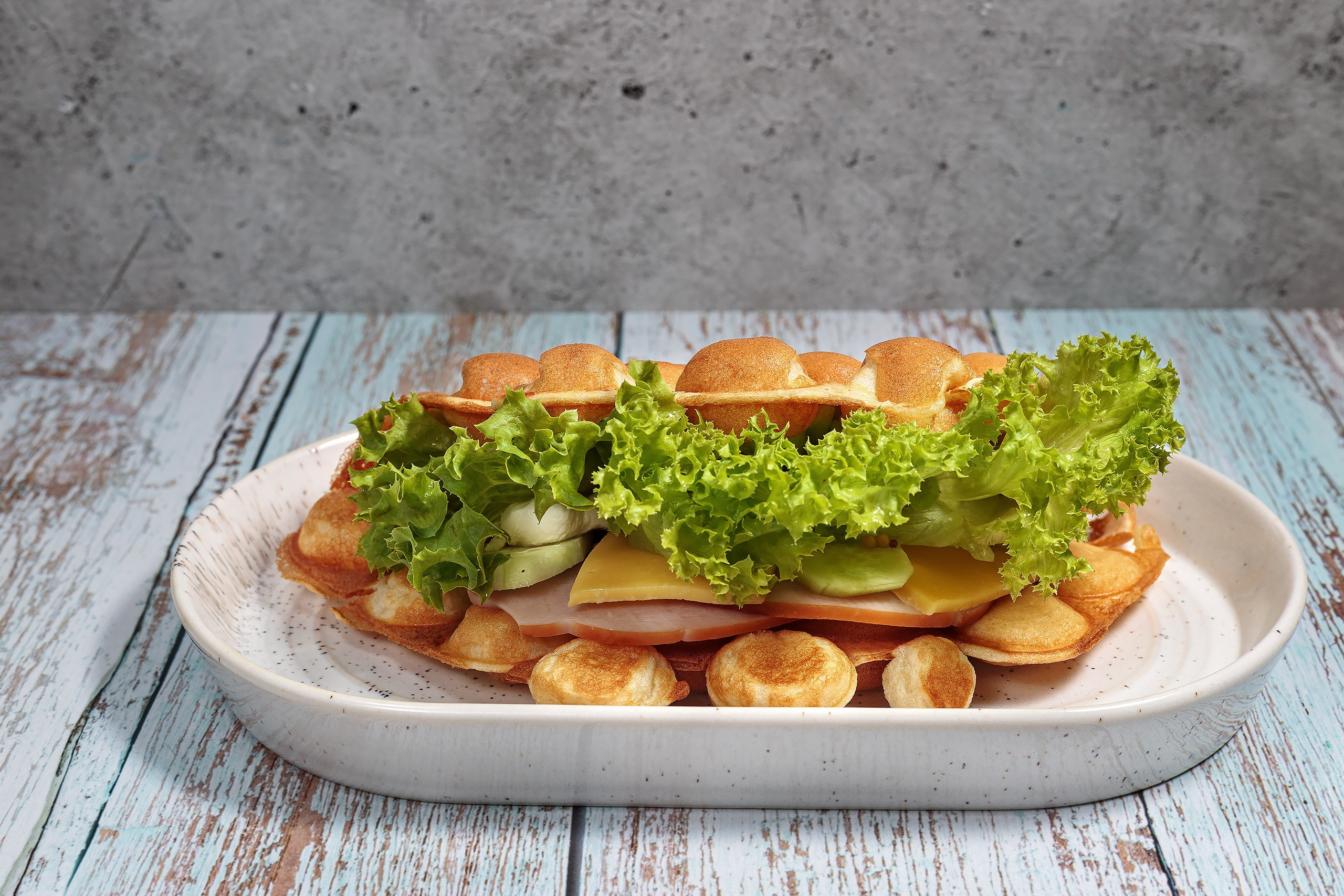 Гонконгская вафля в кофейне-кондитерской Konfi