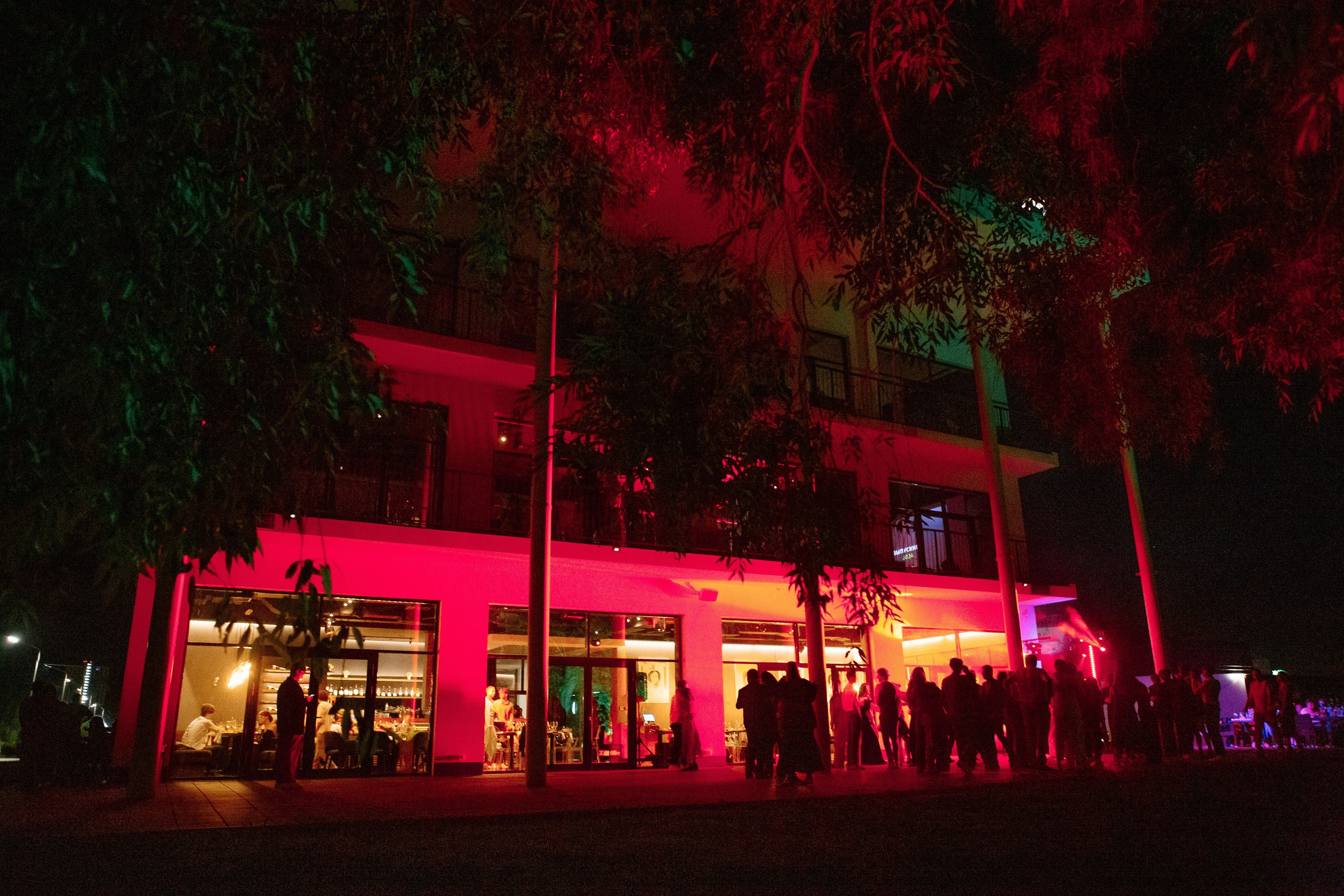 Выпускной Гимназия 12 2024 OpenHouse. Свадебный и портретный Фотограф в Липецке Дмитрий Котюков