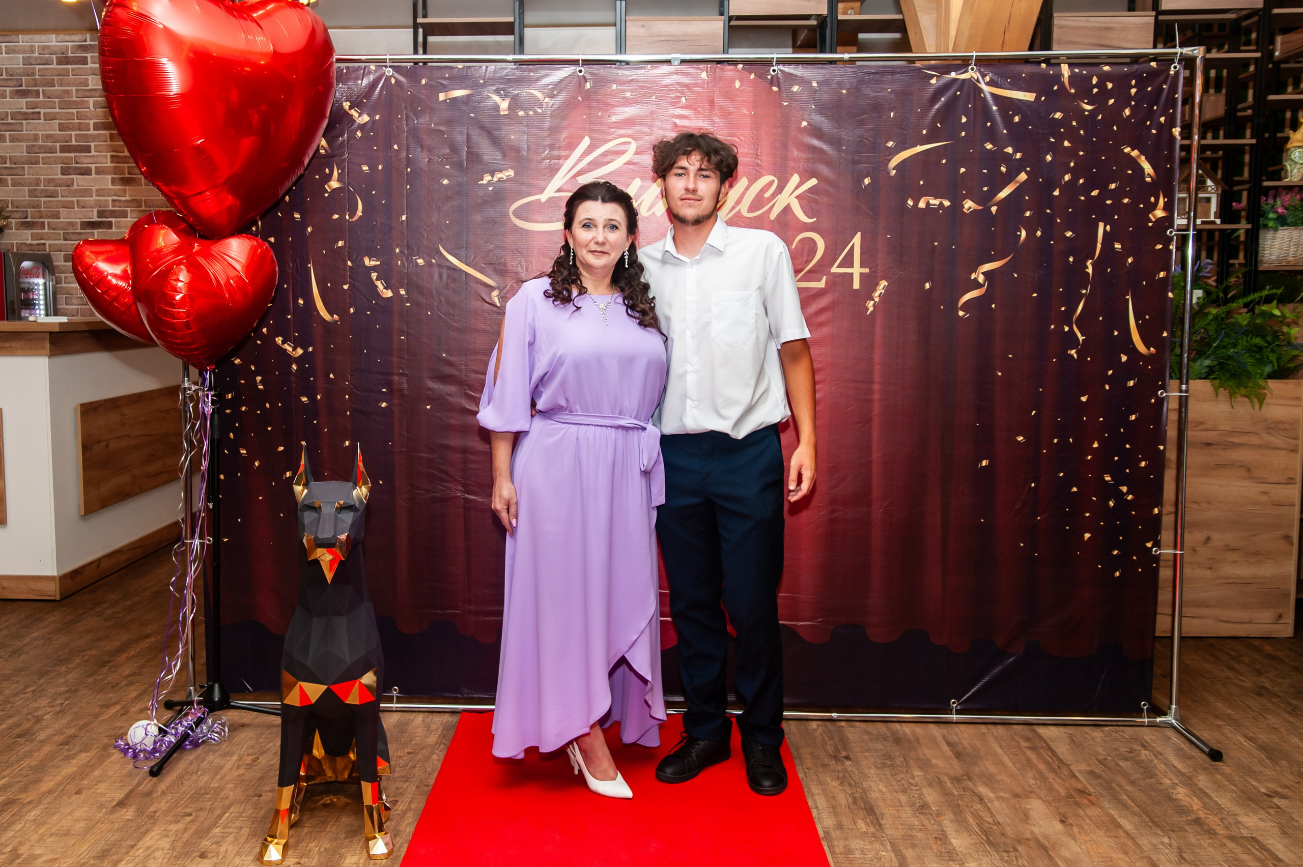 Выпускной МАОУ СОШ № 17 им. Эдуарда Есаяна. Свадебный и семейный фотограф Денис Лукьянов в Краснодаре, Краснодарском крае и Республике Крым