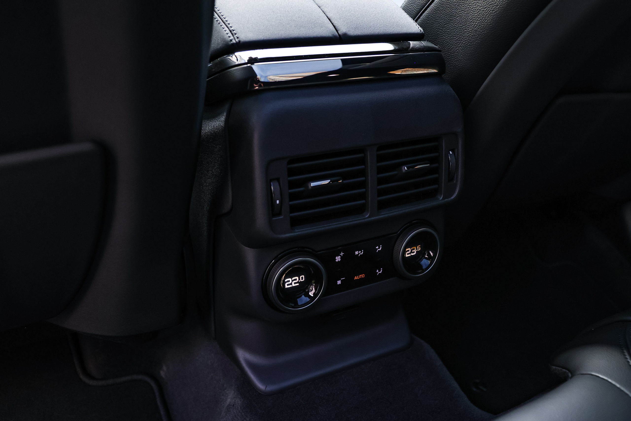 2024 RANGE ROVER VELAR 2.0 AT. Mixturecaptures