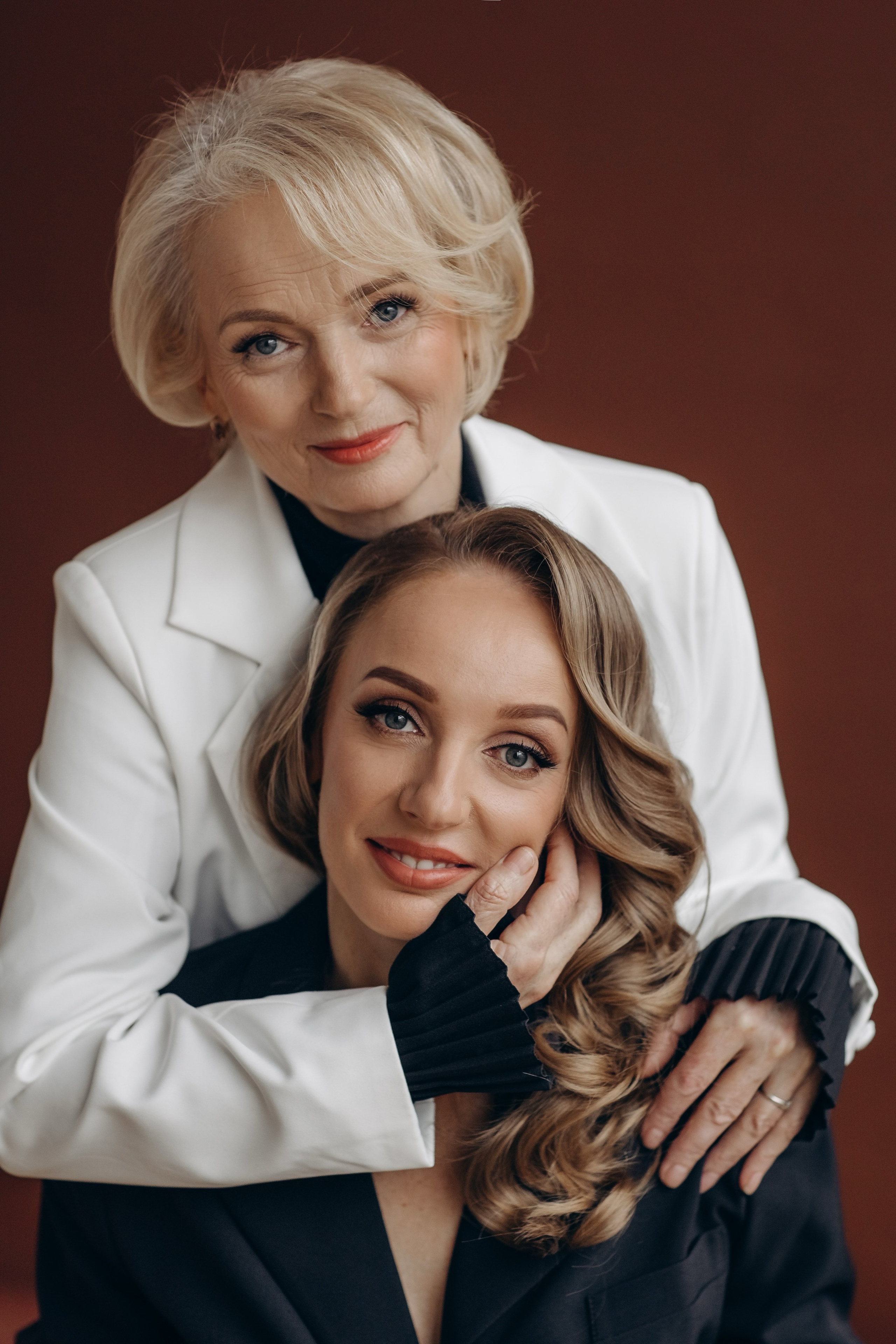 МАМА. Главная