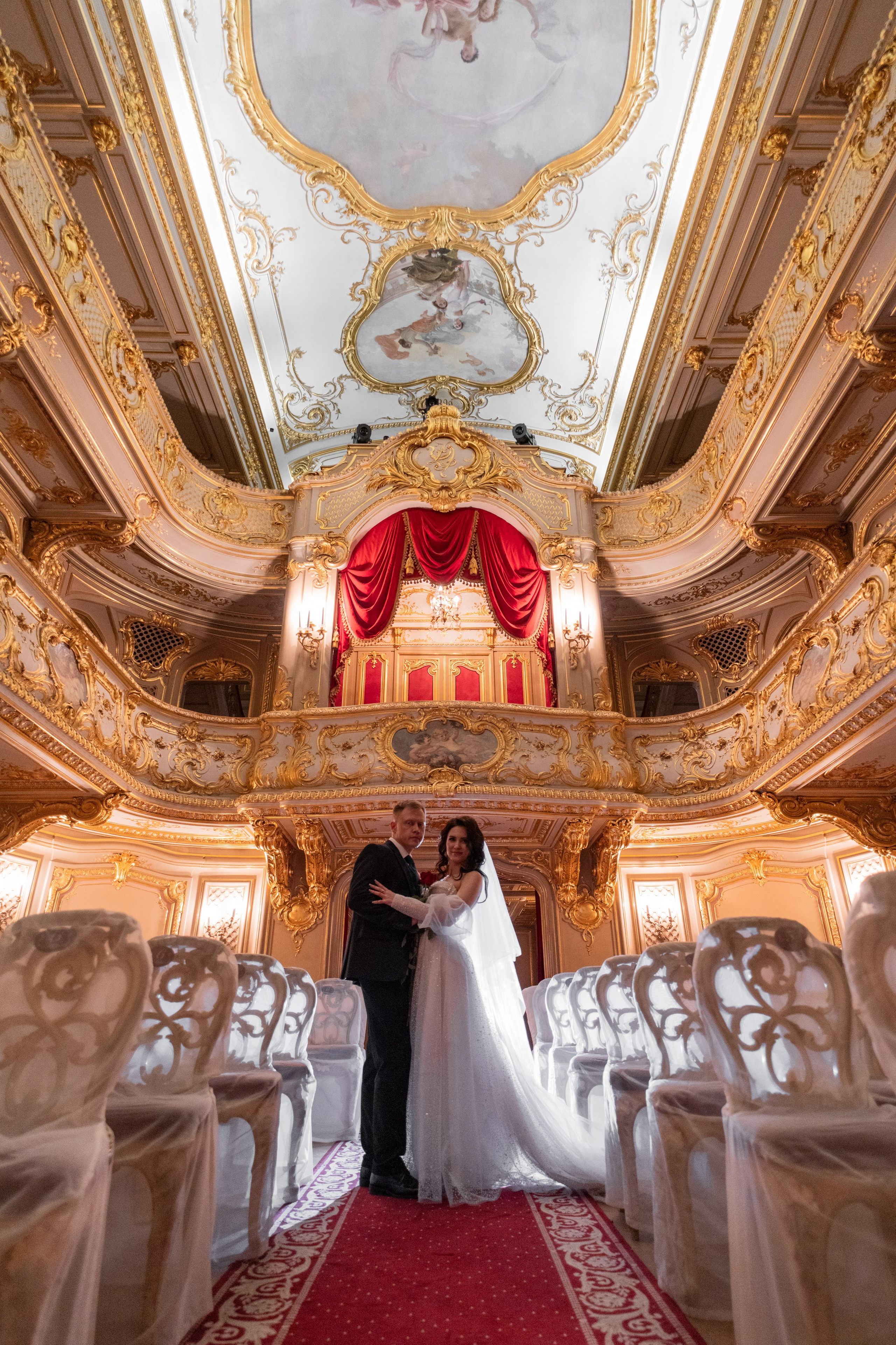 Места для фотосессии зимой в плохую погоду в Санкт-Петербурге. Свадебный фотограф Александр Невский в Санкт-Петербурге