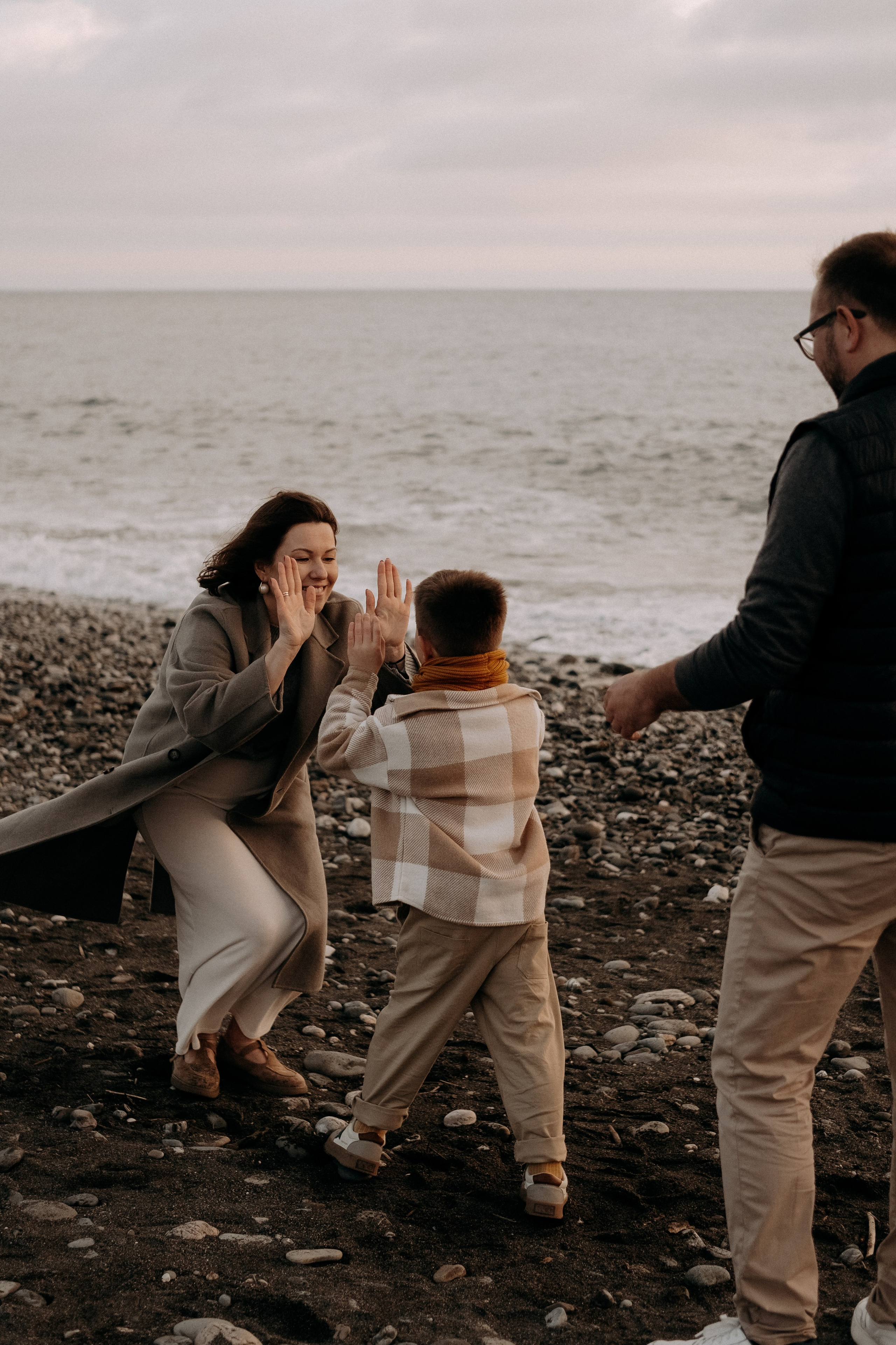 Семейные фотосессии в Сочи, Сириус и на Красной поляне. Семейный, свадебный фотограф Сочи, Адлер, Красная поляна