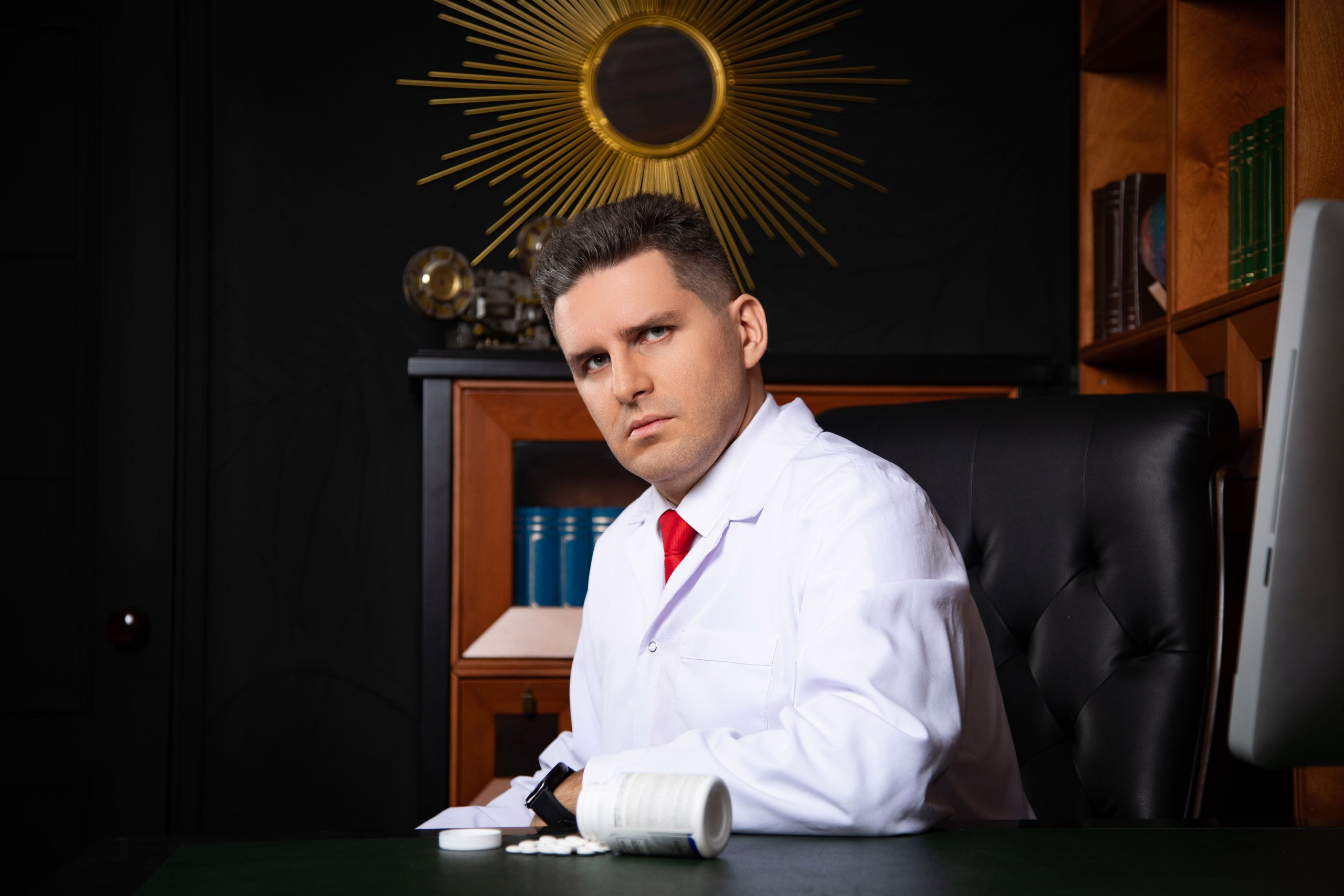 Пример мужской фотосессии MAX 90 минут | Бизнес Fotogen. Интерьерная фотостудия FOTOGEN г. Краснодар