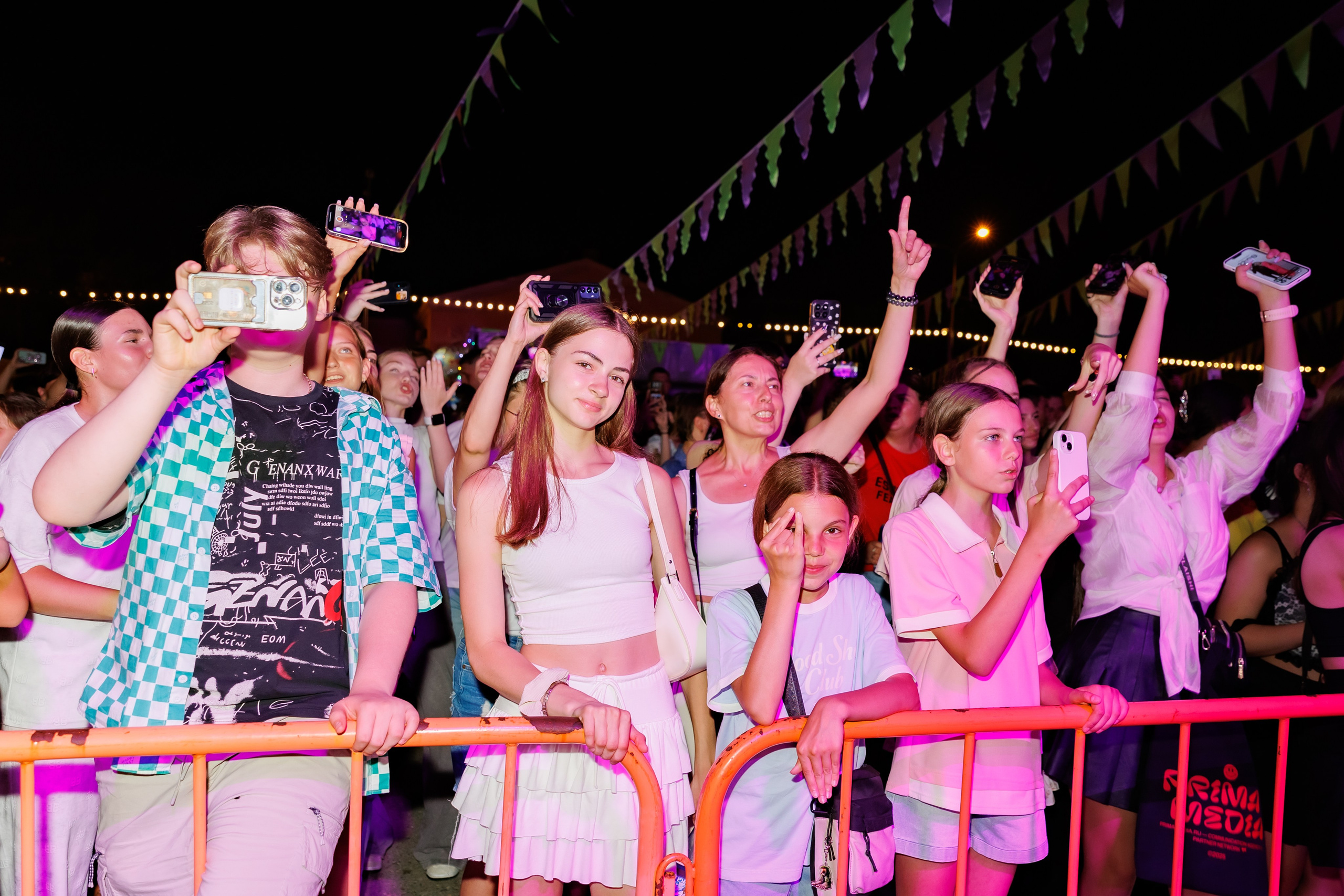 ДЕНЬ МОЛОДЕЖИ. Фотограф семейных, детских, репортажных съёмок г. Уссурийск-Владивосток