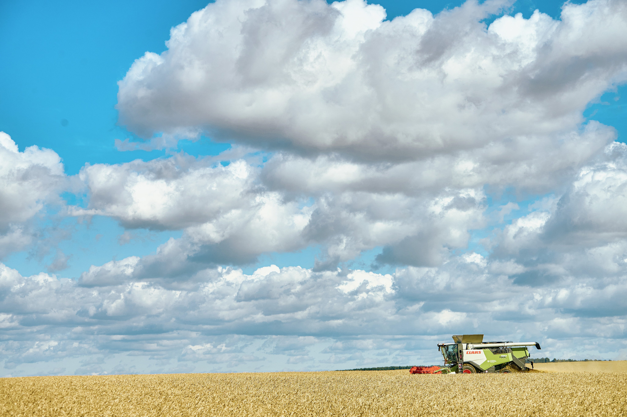 Портфолио репортажной фотосъёмки: сельхозтехника "Галактика". Фотограф Яковлев Роман — Красноярск