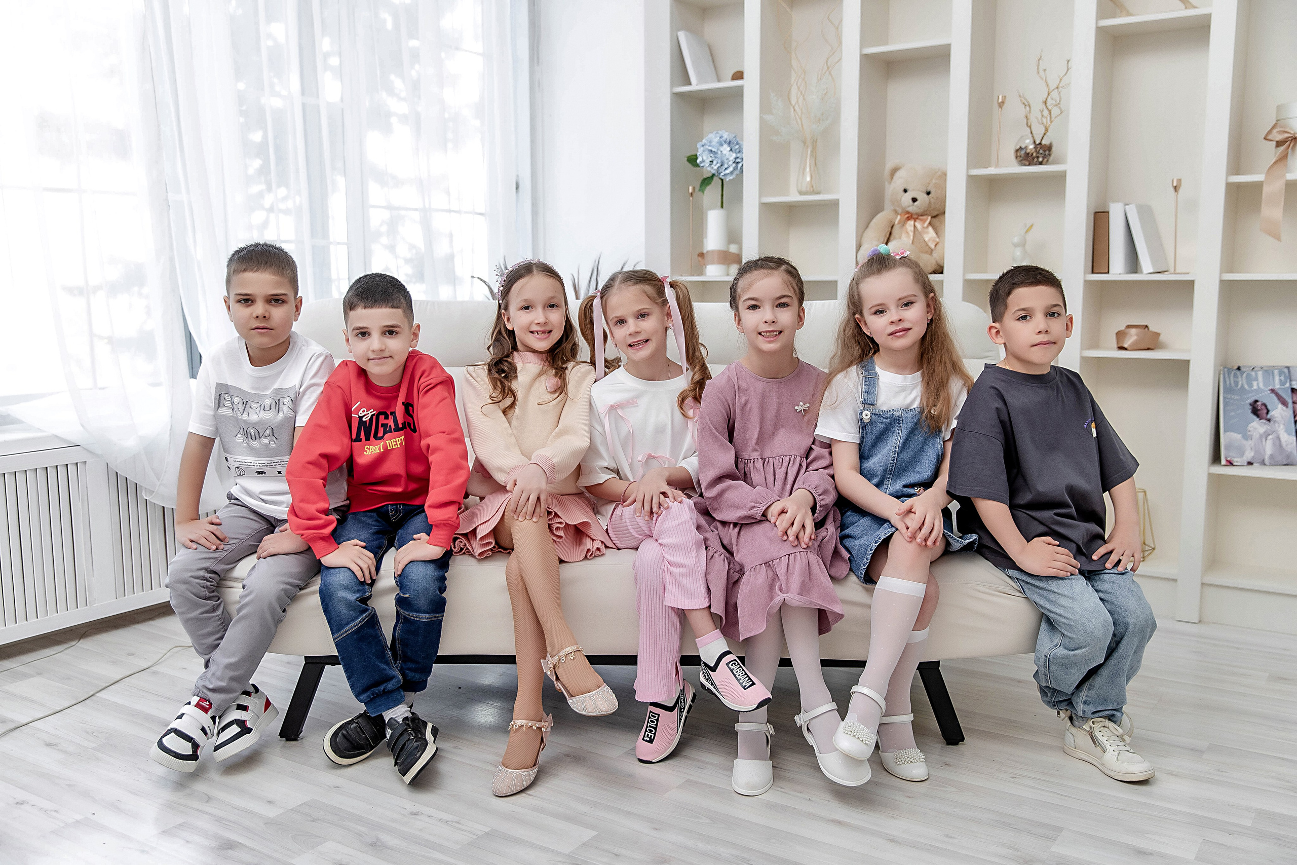 Выпускные (школьные) альбомы (книги) в Ростове-на-Дону. Современные Выпускные Альбомы в Ростове-на-Дону