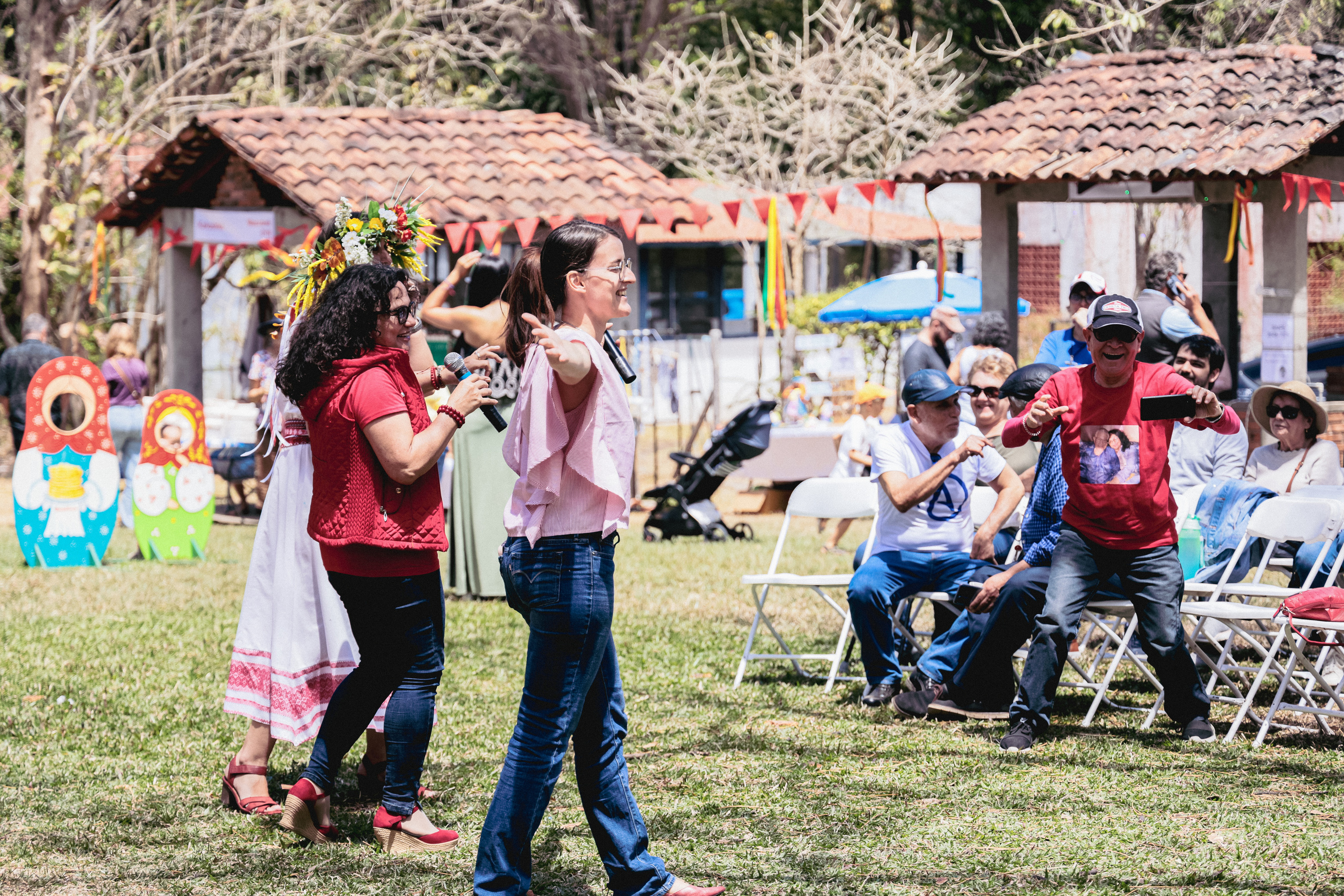 Shrovetide In Russian style. Family, portrait, content photo in Costa Rica Evgeniya Besprozvannykh