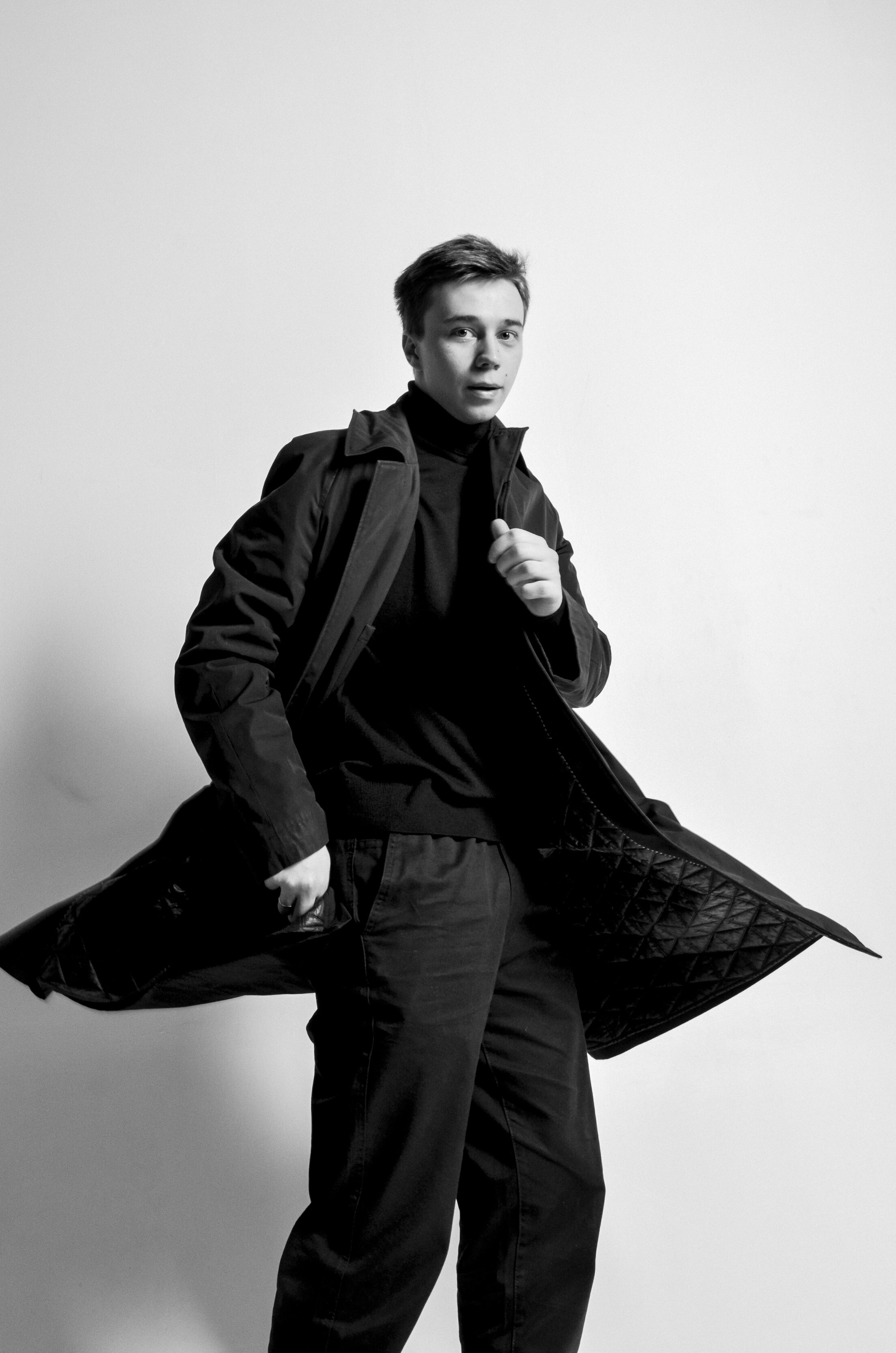 Creating an acting portfolio in the studio. Family, portrait, content photo in Costa Rica Evgeniya Besprozvannykh