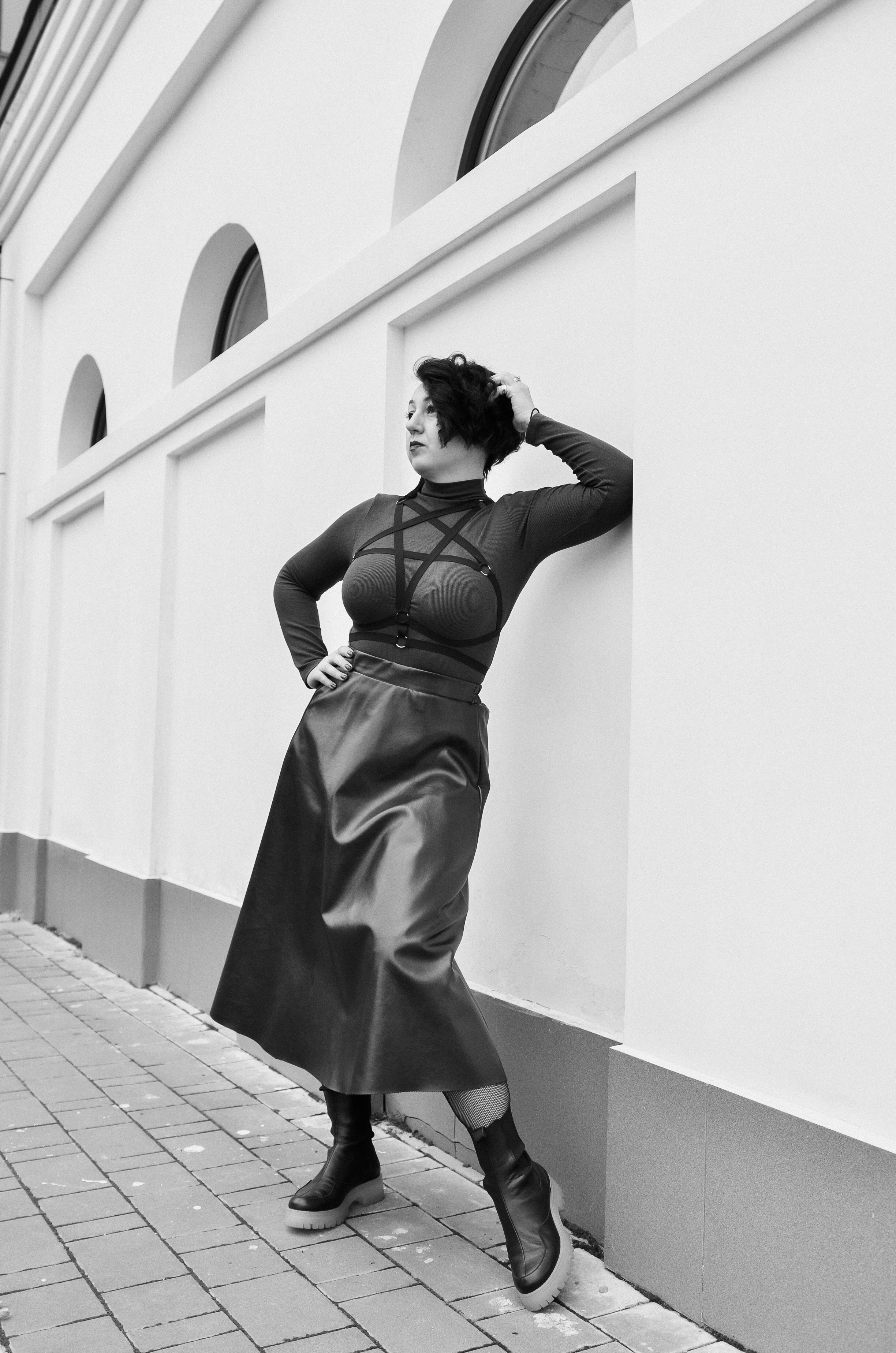 Veronika outdoor walking. Family, portrait, content photo in Costa Rica Evgeniya Besprozvannykh