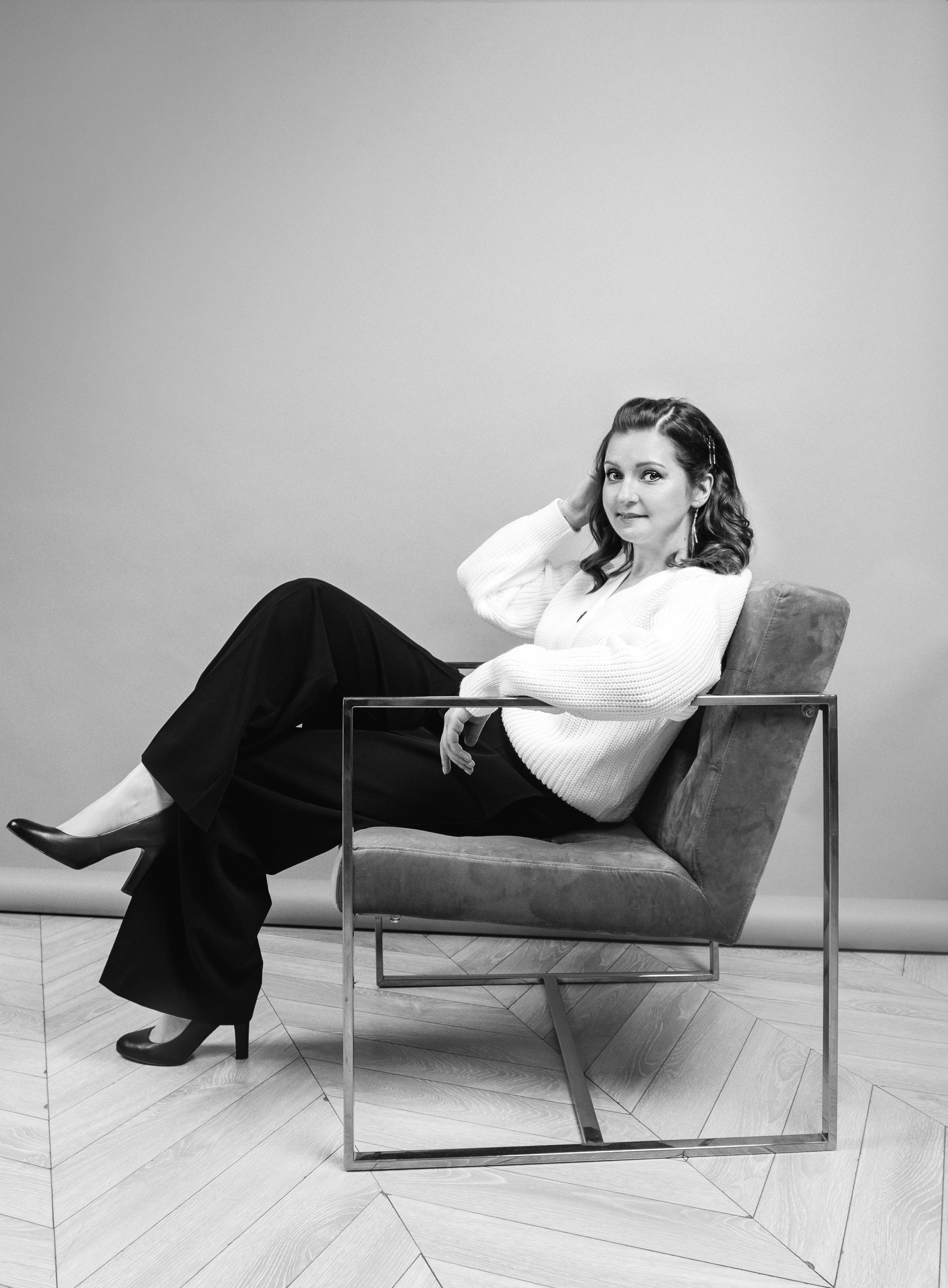 Studio photo session for a coach. Family, portrait, content photo in Costa Rica Evgeniya Besprozvannykh