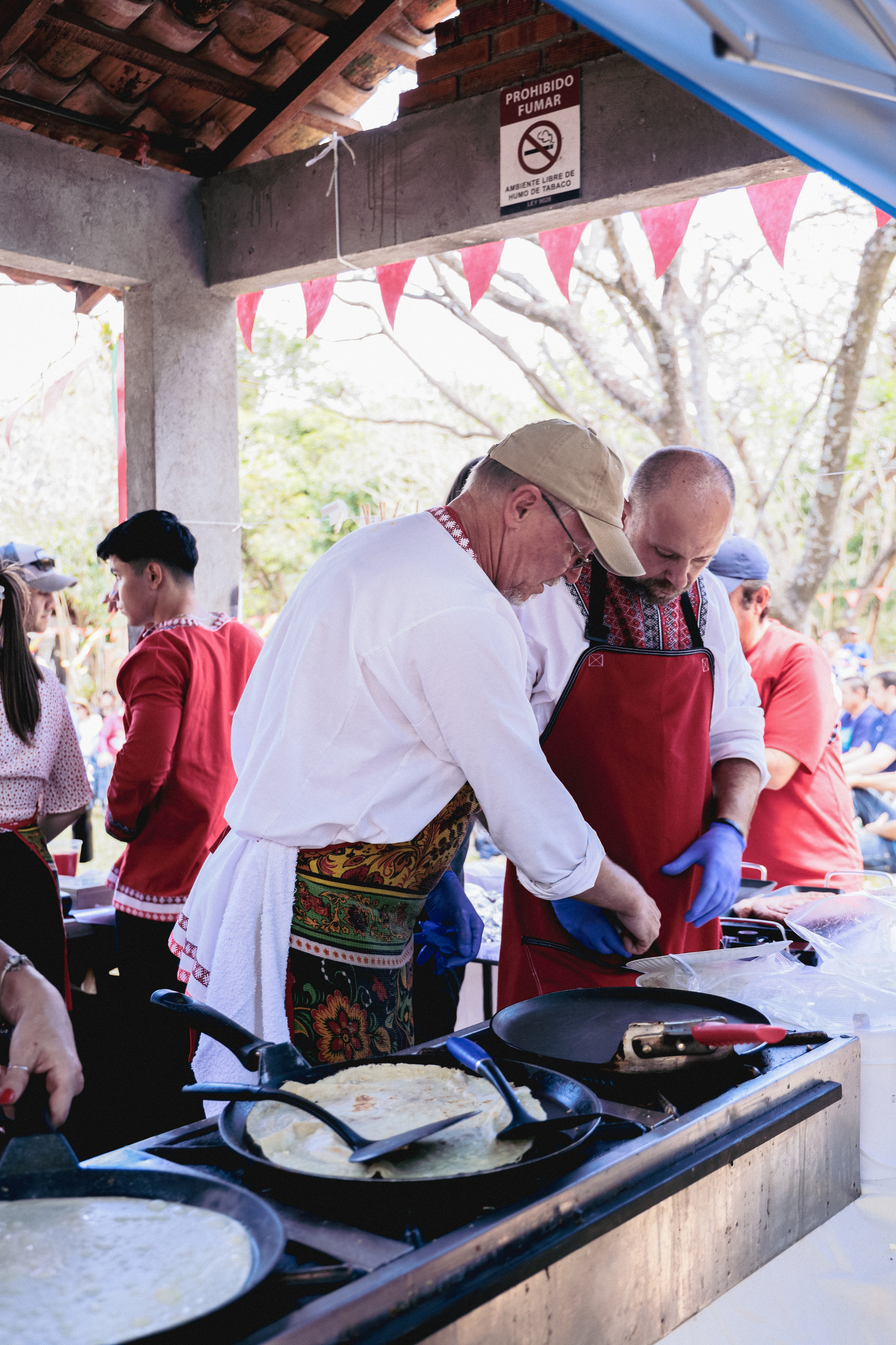 Shrovetide In Russian style. Family, portrait, content photo in Costa Rica Evgeniya Besprozvannykh
