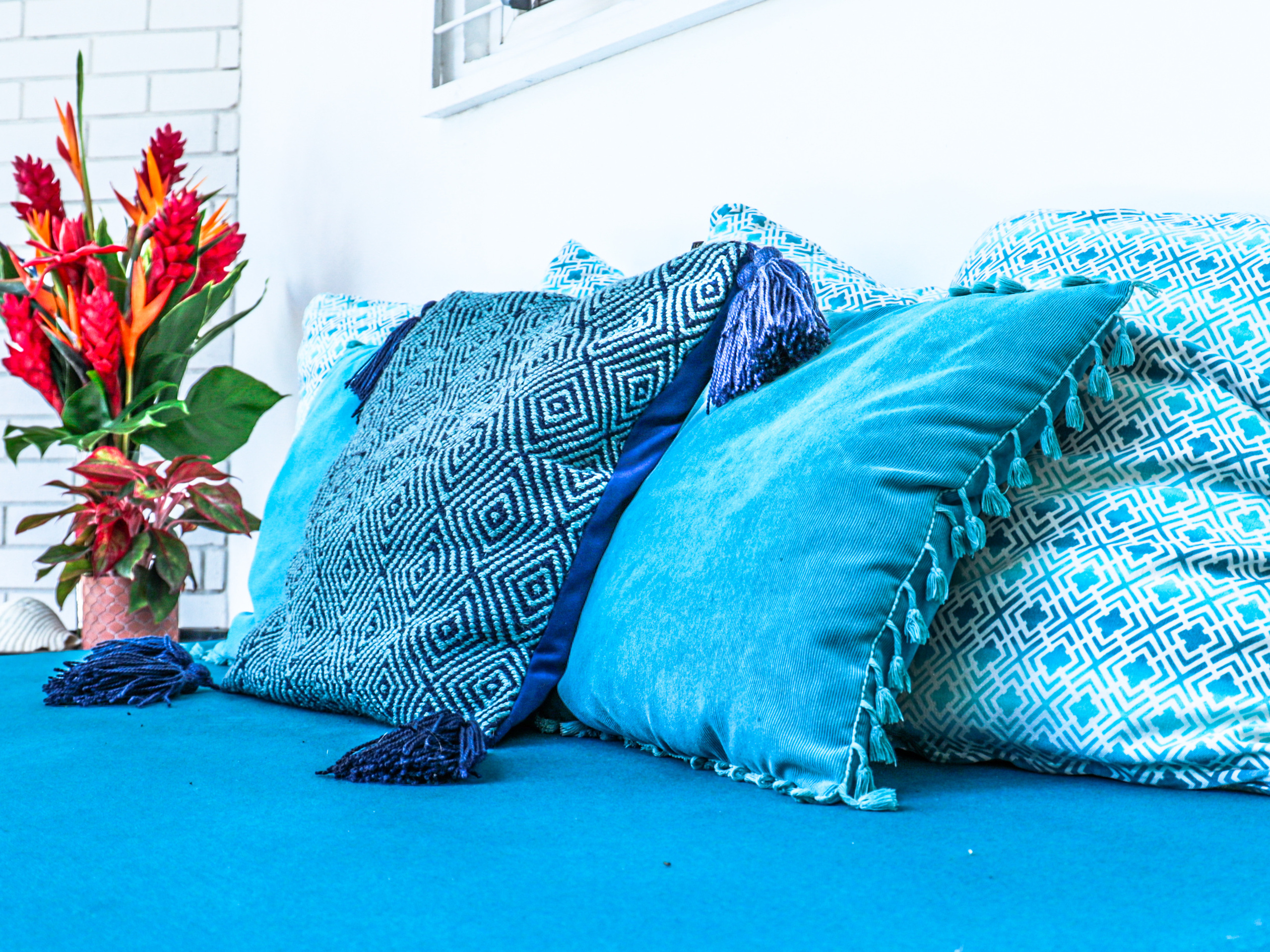 Photo session of a house with an ocean view for rent. Family, portrait, content photo in Costa Rica Evgeniya Besprozvannykh