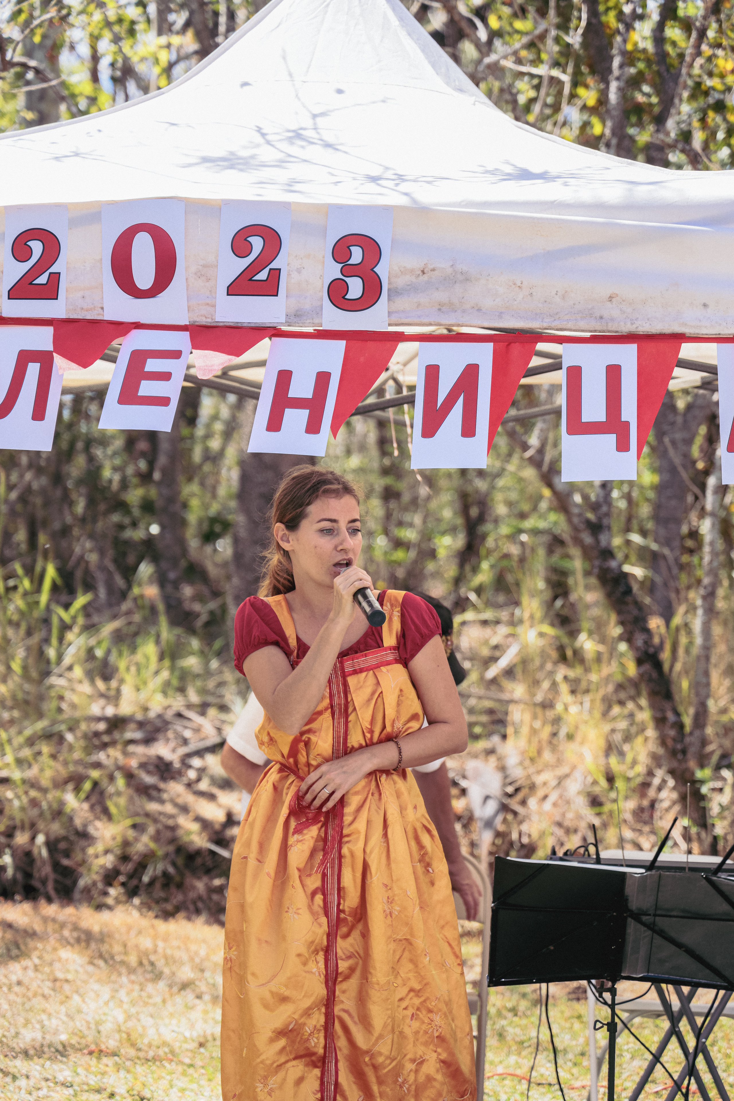 Shrovetide In Russian style. Family, portrait, content photo in Costa Rica Evgeniya Besprozvannykh