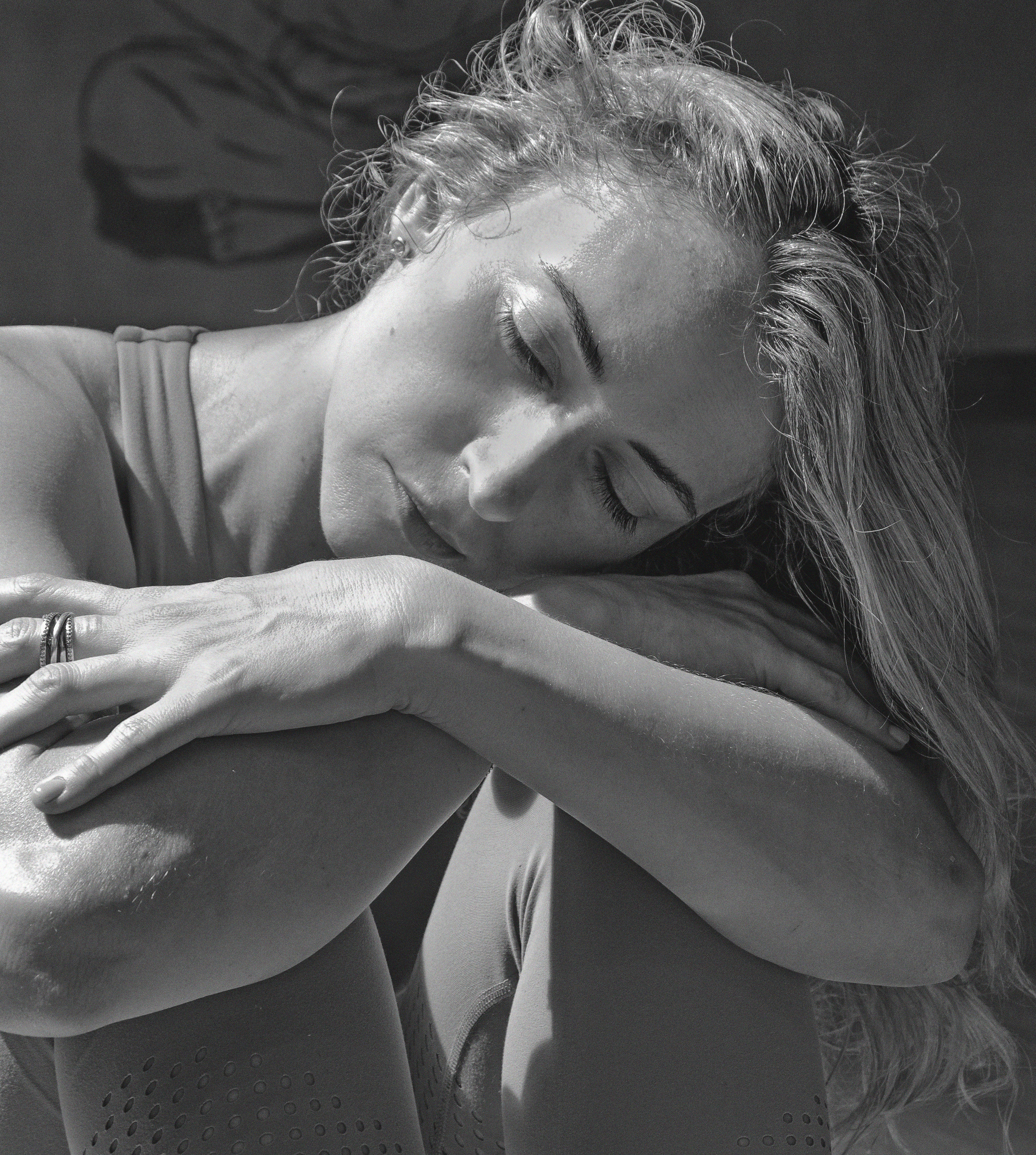 Photo sessions for yoga content. Family, portrait, content photo in Costa Rica Evgeniya Besprozvannykh