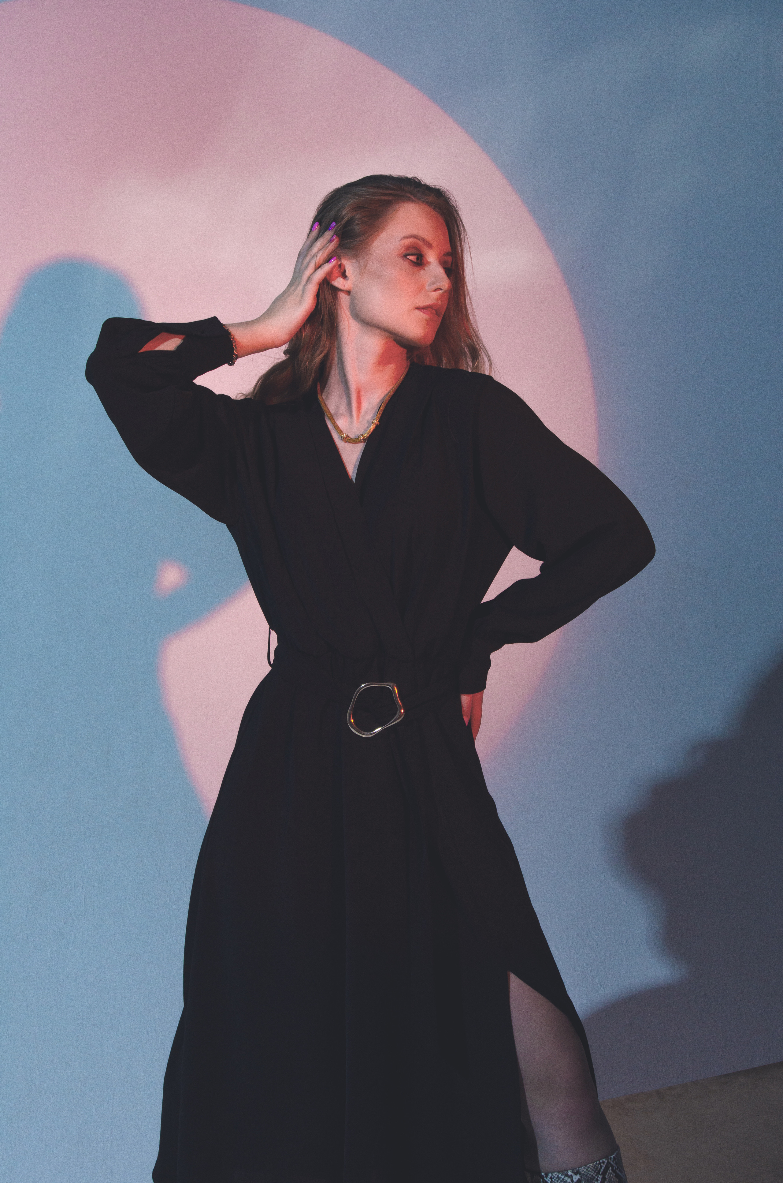 Katya fashion in studio. Family, portrait, content photo in Costa Rica Evgeniya Besprozvannykh