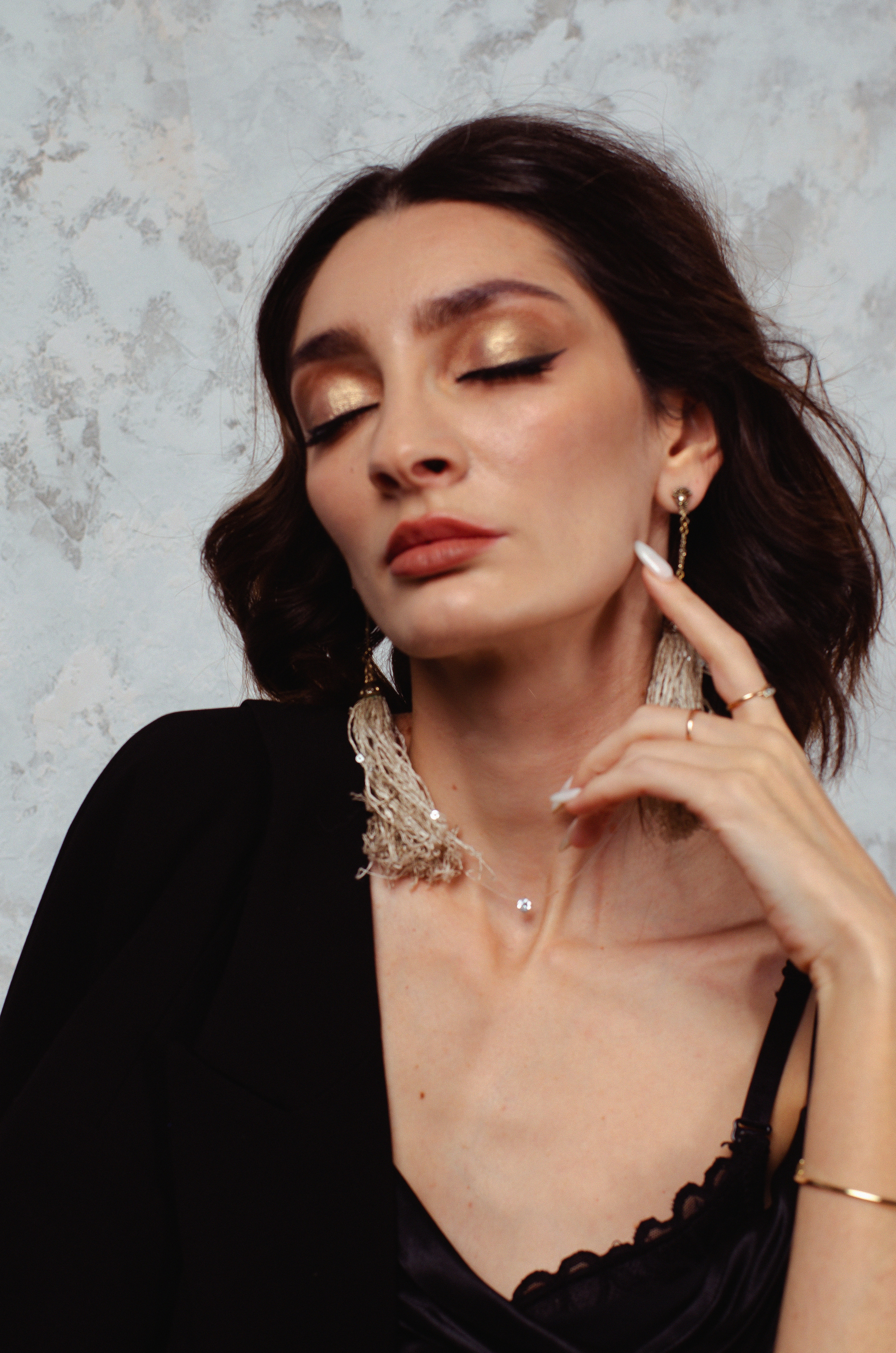 Anna graceful and elegance. Family, portrait, content photo in Costa Rica Evgeniya Besprozvannykh