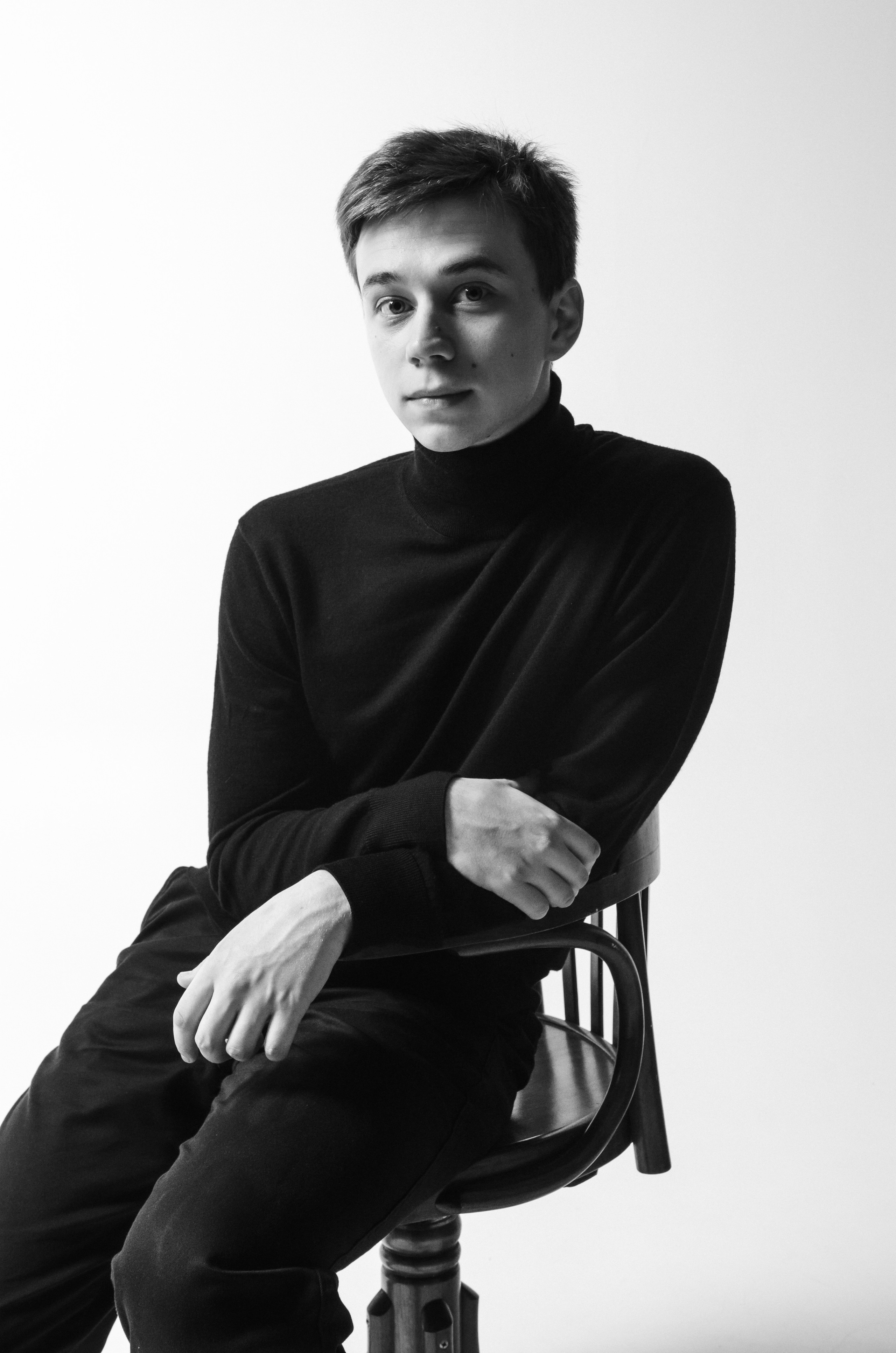 Creating an acting portfolio in the studio. Family, portrait, content photo in Costa Rica Evgeniya Besprozvannykh