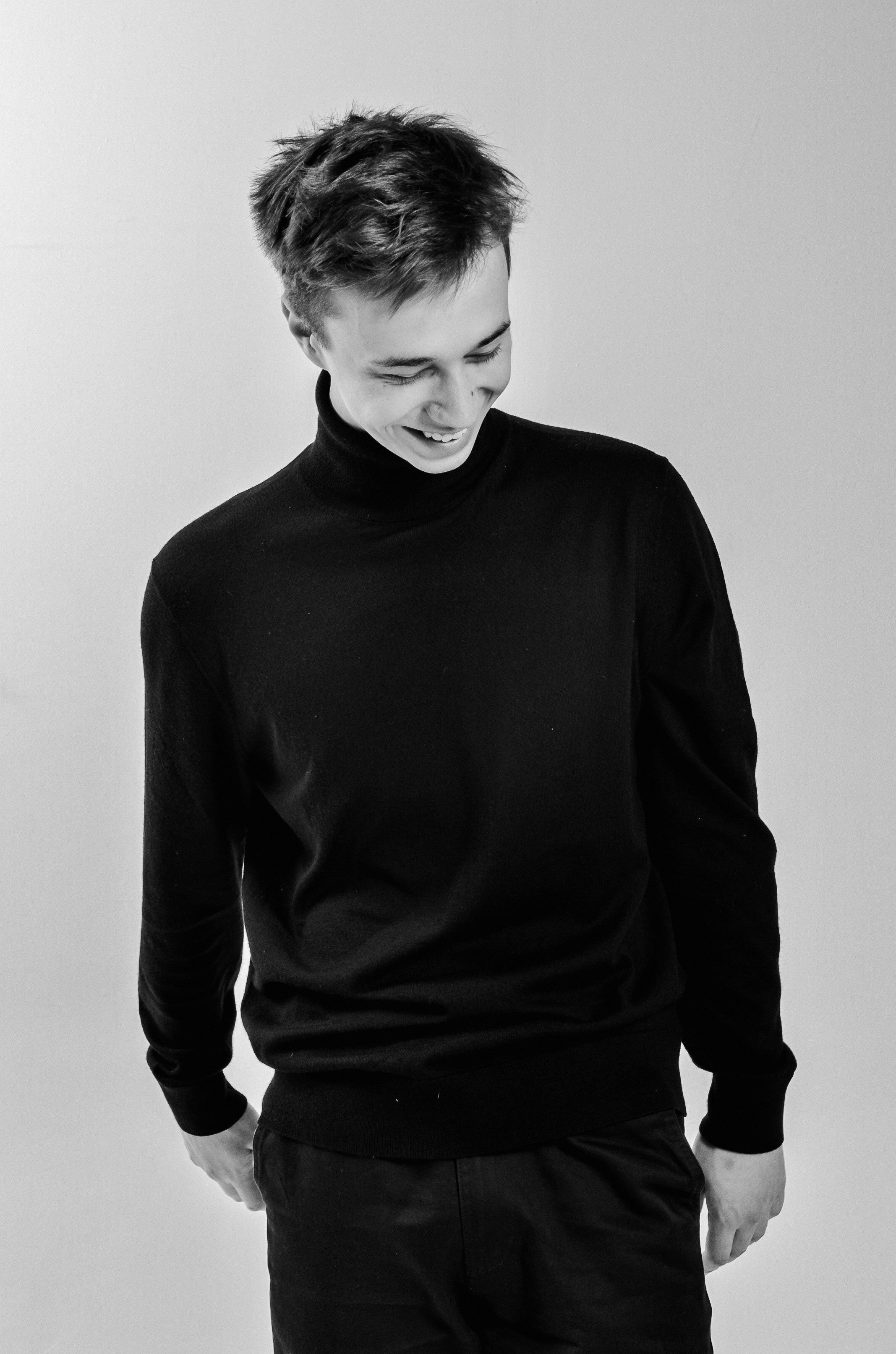 Creating an acting portfolio in the studio. Family, portrait, content photo in Costa Rica Evgeniya Besprozvannykh