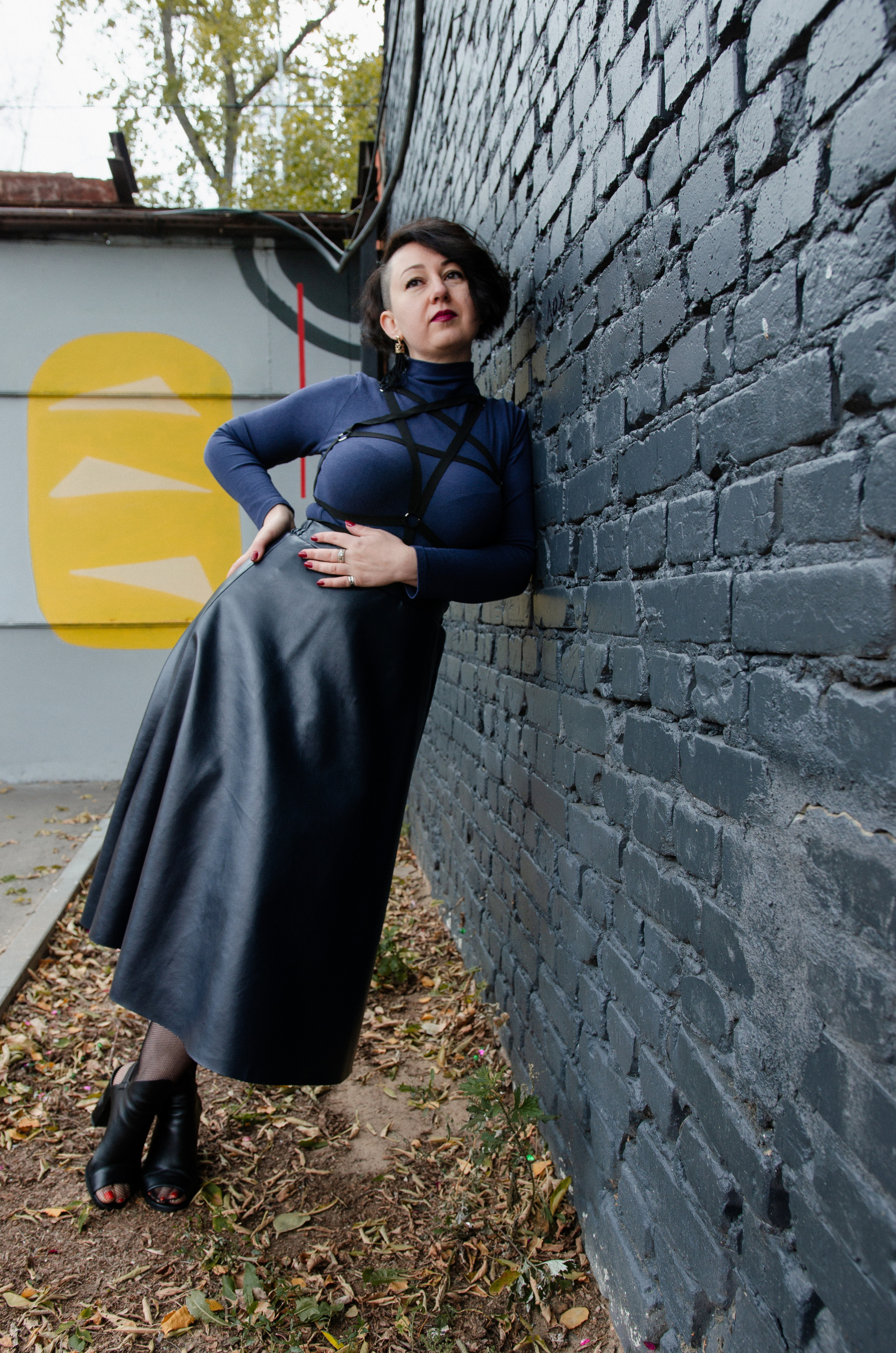 Veronika outdoor walking. Family, portrait, content photo in Costa Rica Evgeniya Besprozvannykh