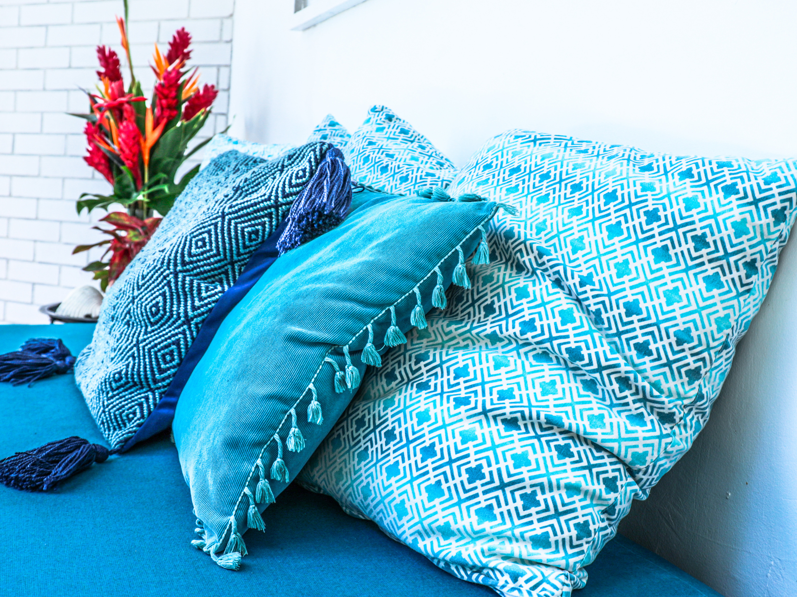 Photo session of a house with an ocean view for rent. Family, portrait, content photo in Costa Rica Evgeniya Besprozvannykh