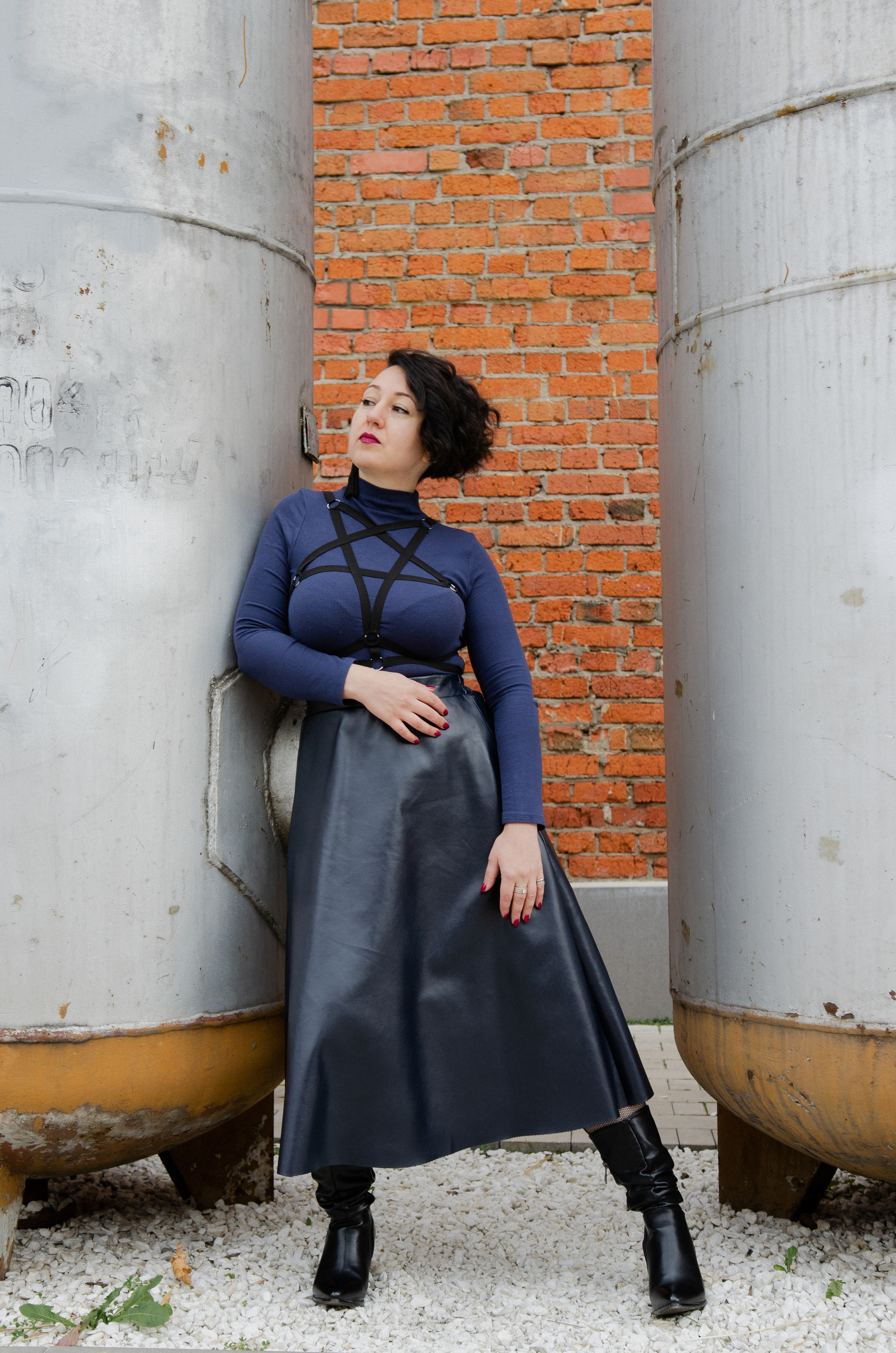 Veronika outdoor walking. Family, portrait, content photo in Costa Rica Evgeniya Besprozvannykh