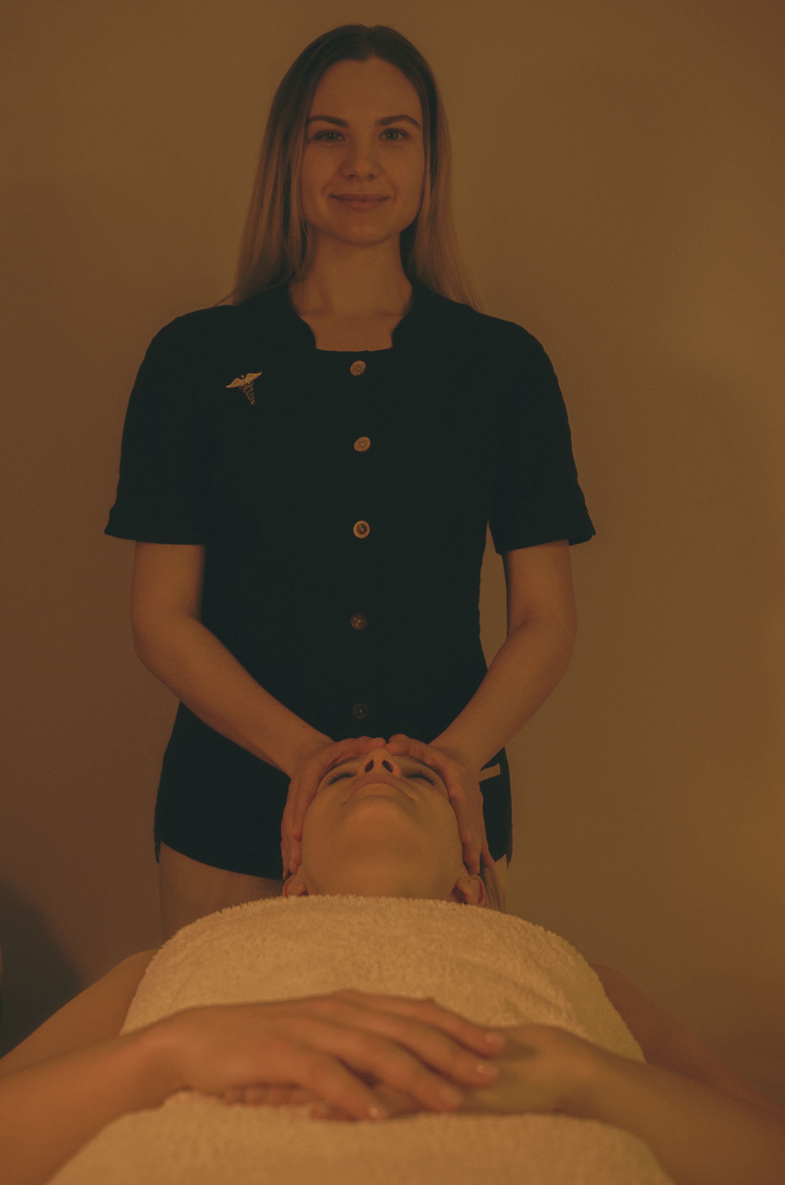 Photo content for the massage master. Family, portrait, content photo in Costa Rica Evgeniya Besprozvannykh