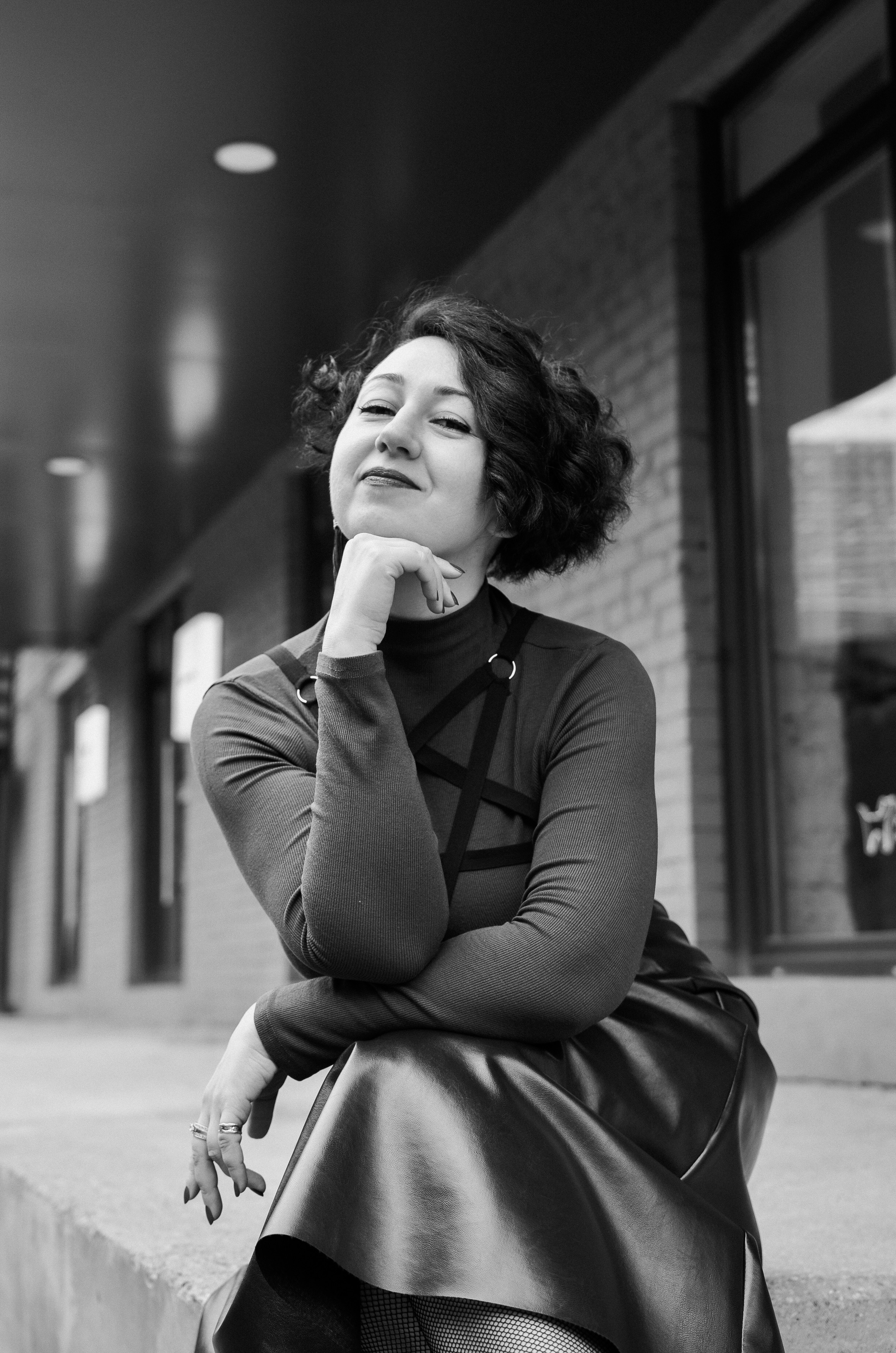 Veronika outdoor walking. Family, portrait, content photo in Costa Rica Evgeniya Besprozvannykh