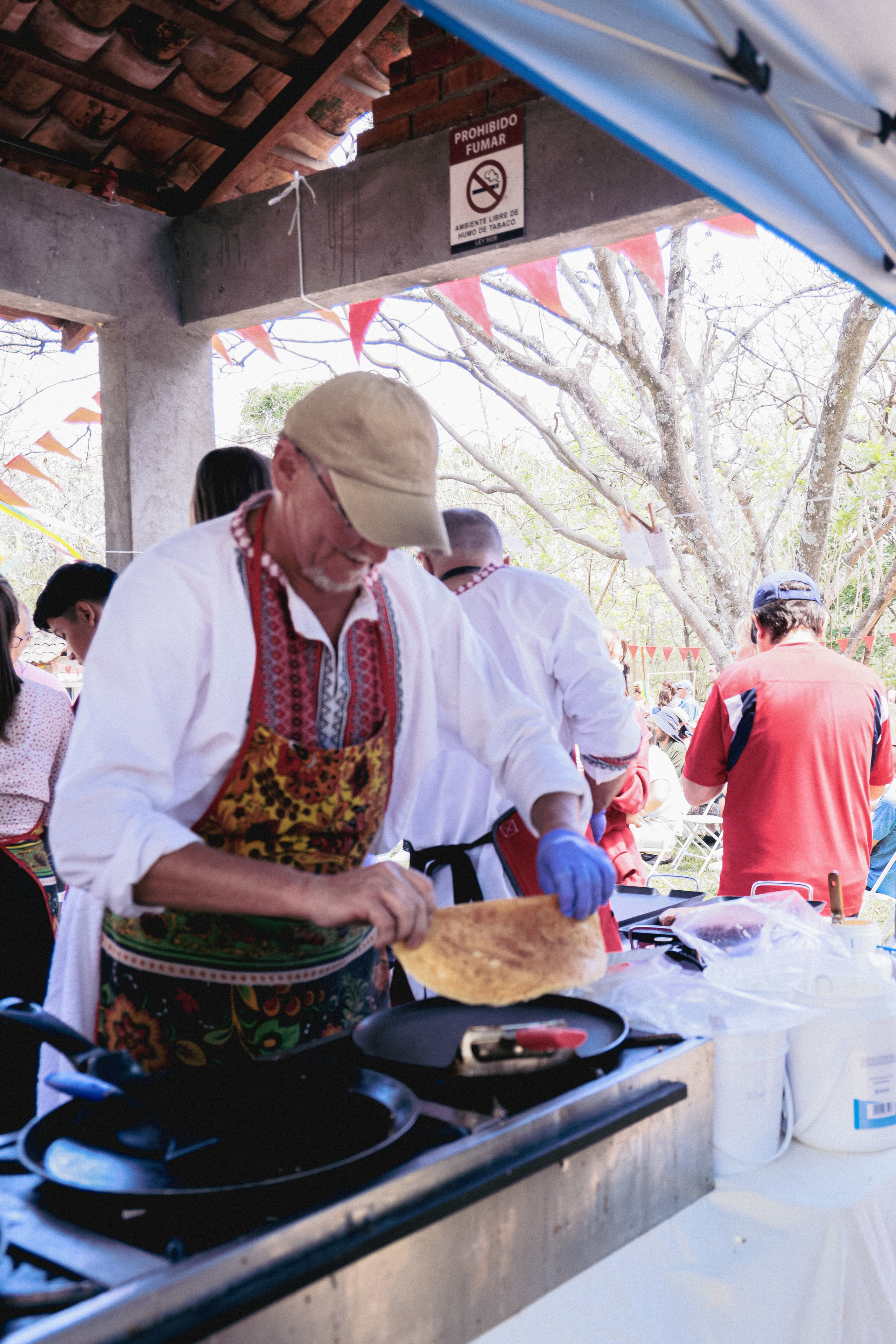 Shrovetide In Russian style. Family, portrait, content photo in Costa Rica Evgeniya Besprozvannykh