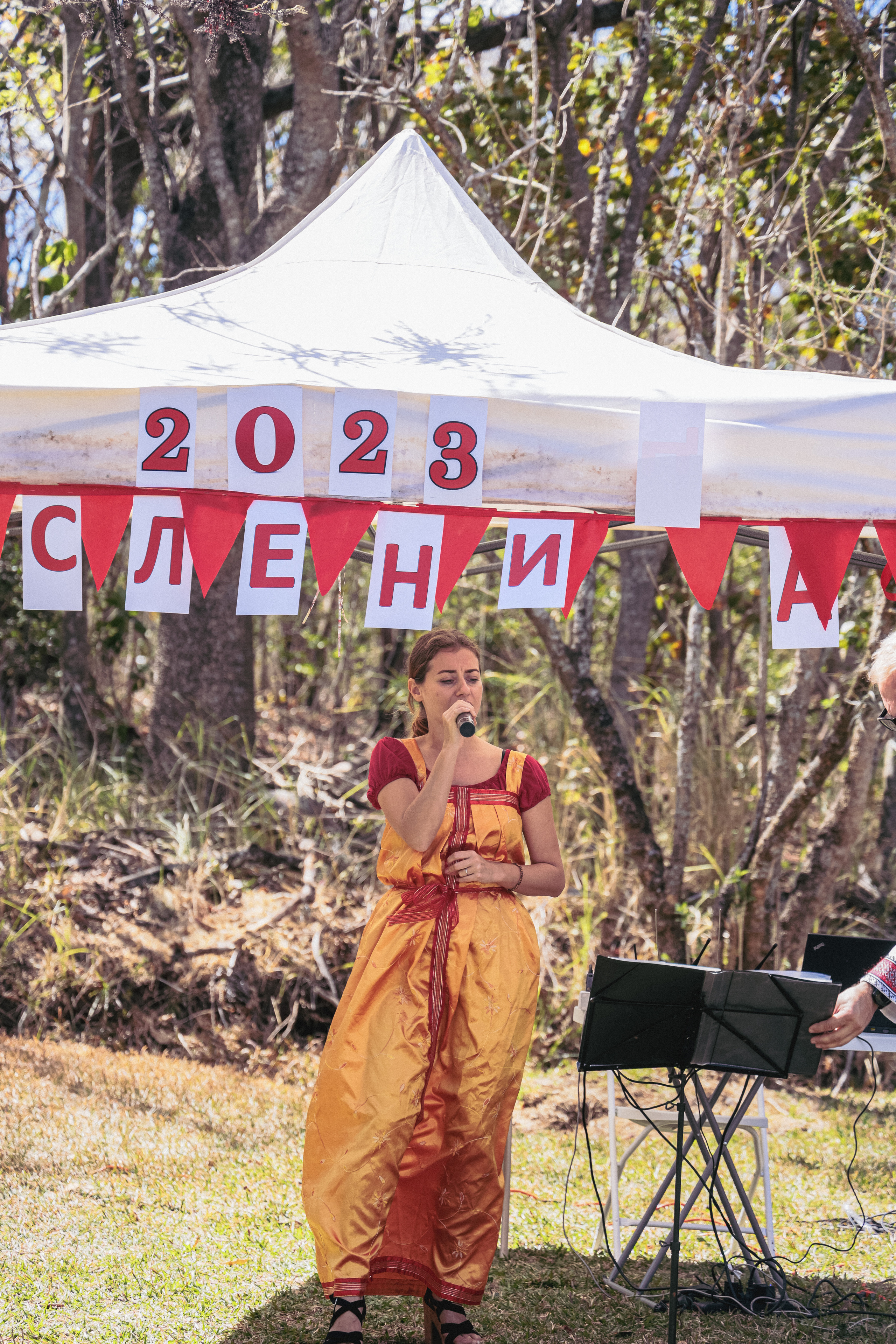 Shrovetide In Russian style. Family, portrait, content photo in Costa Rica Evgeniya Besprozvannykh